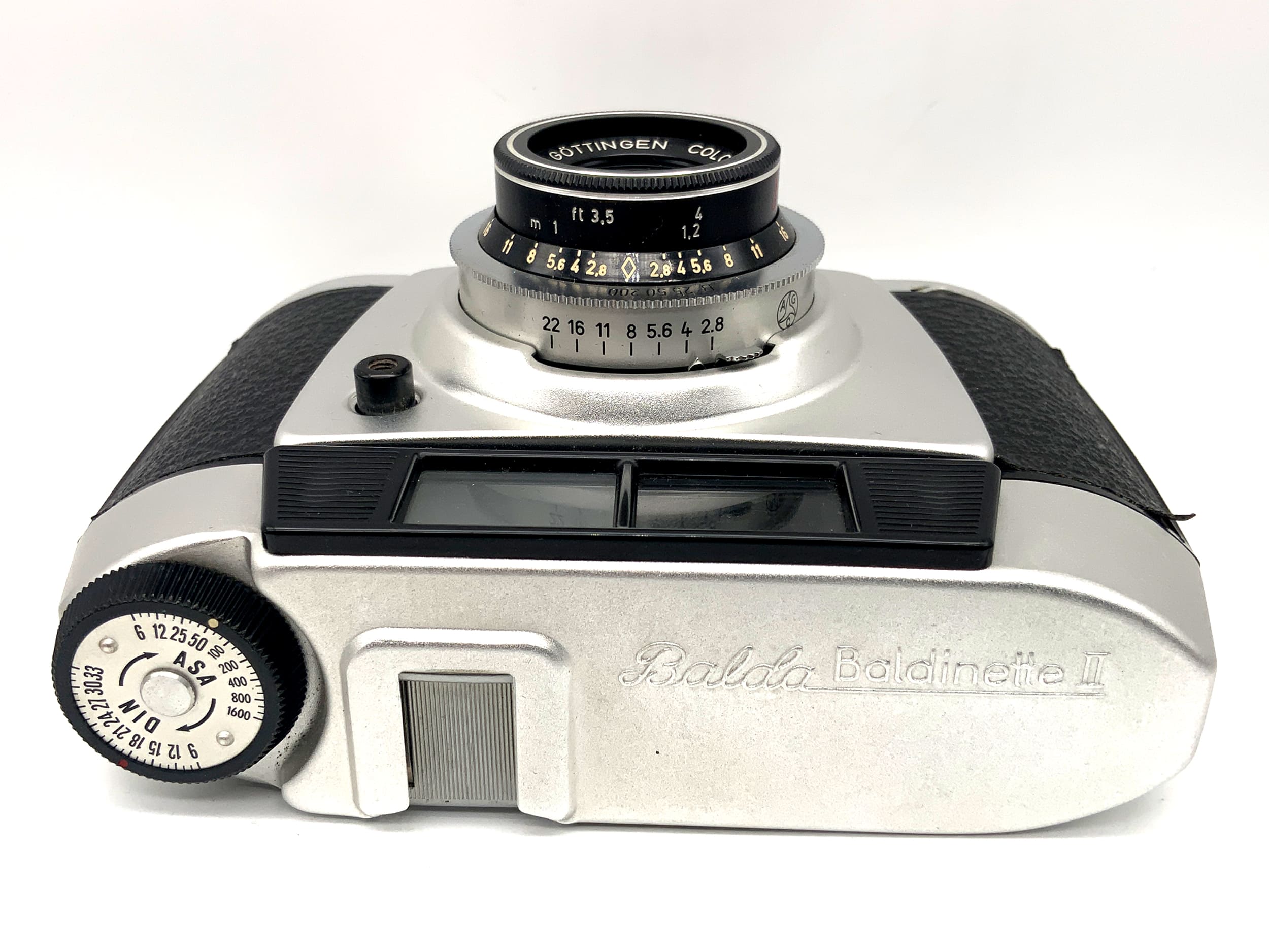 Balda Baldinette II viewfinder camera with Color-Isconar 1:2.8/45 Vario analog camera