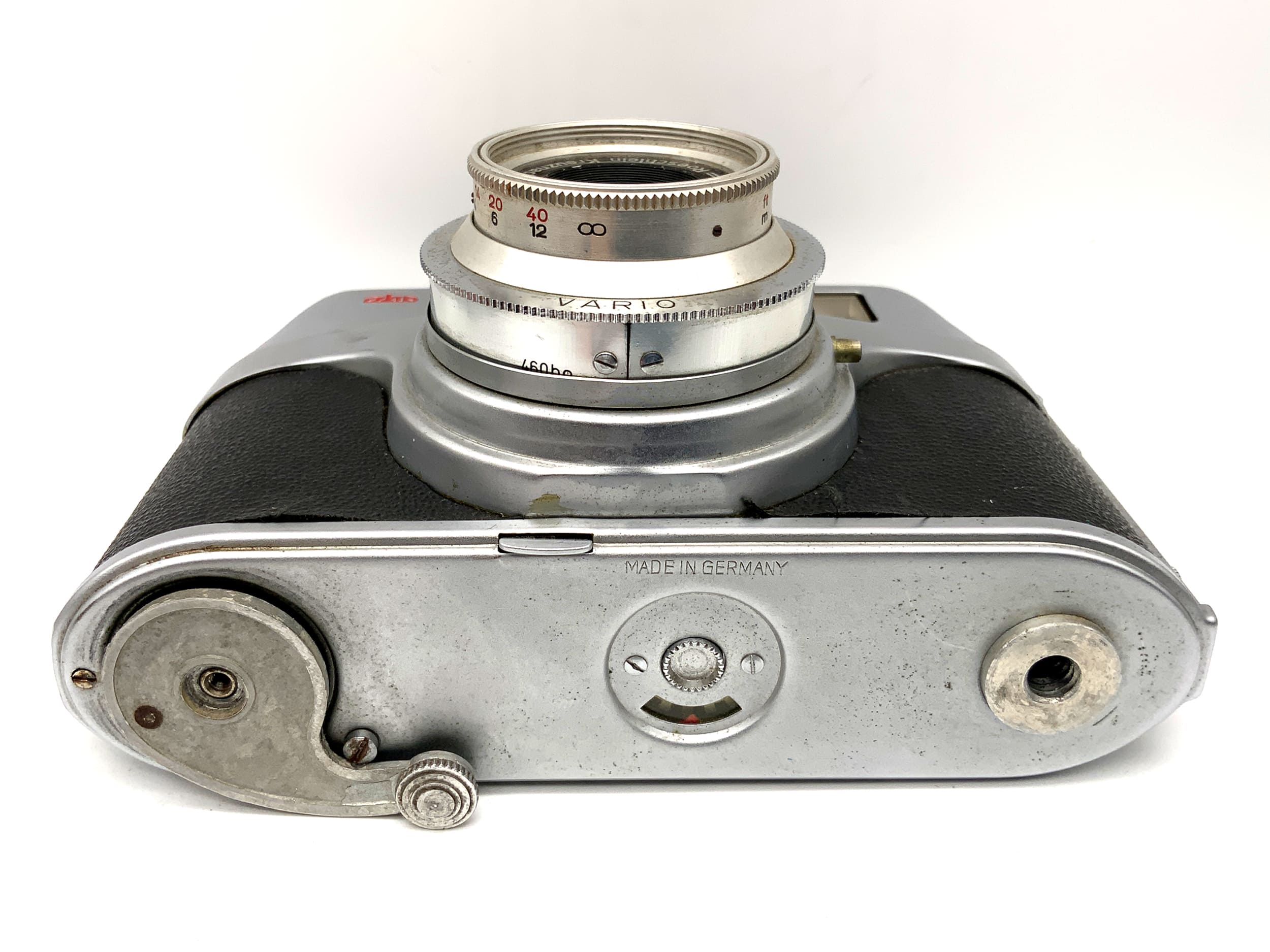 AKW Arette Favorit viewfinder camera with Color-Arettar 1:2.8/45 Vario analog camera