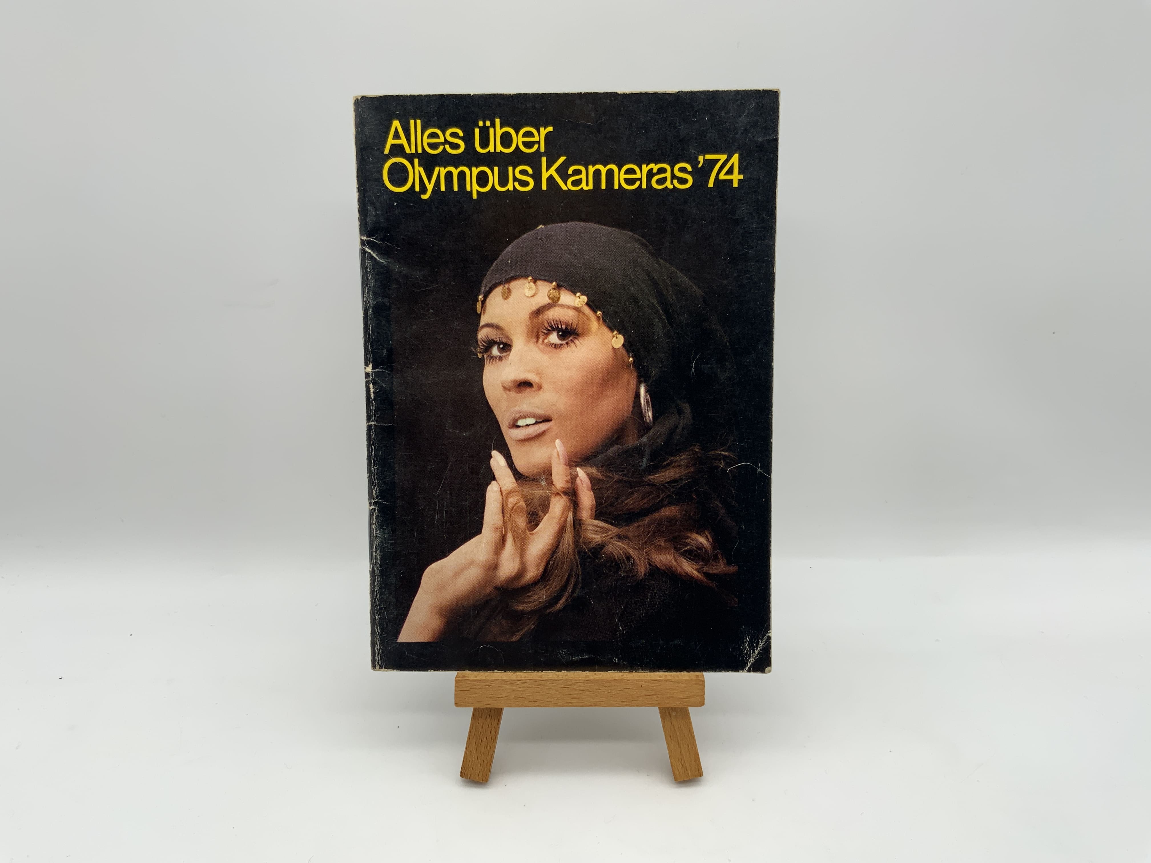 Olympus: All about Olympus cameras (74 pages) - German brochure