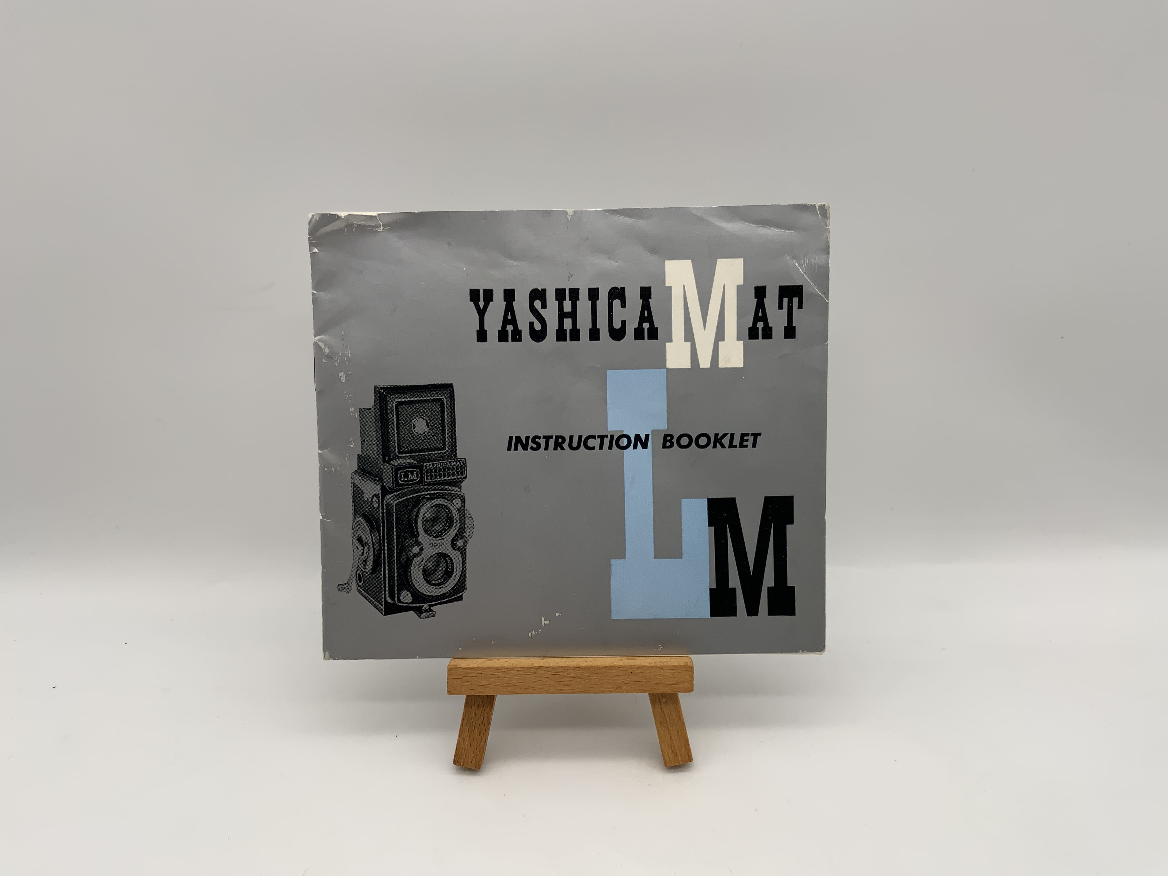 Yashica MAT LM Instruction Manual (English)
