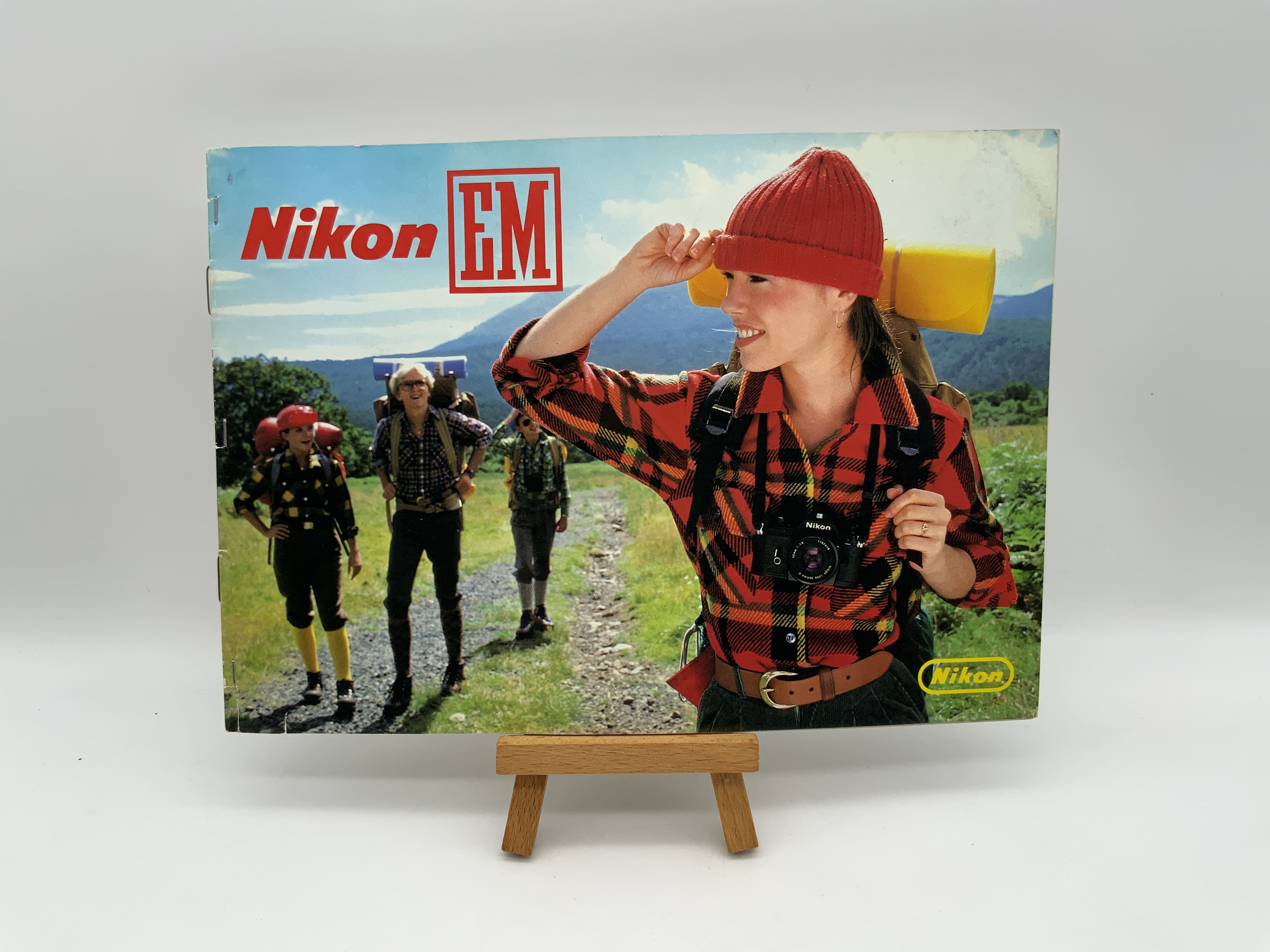 Nikon EM brochure (German)