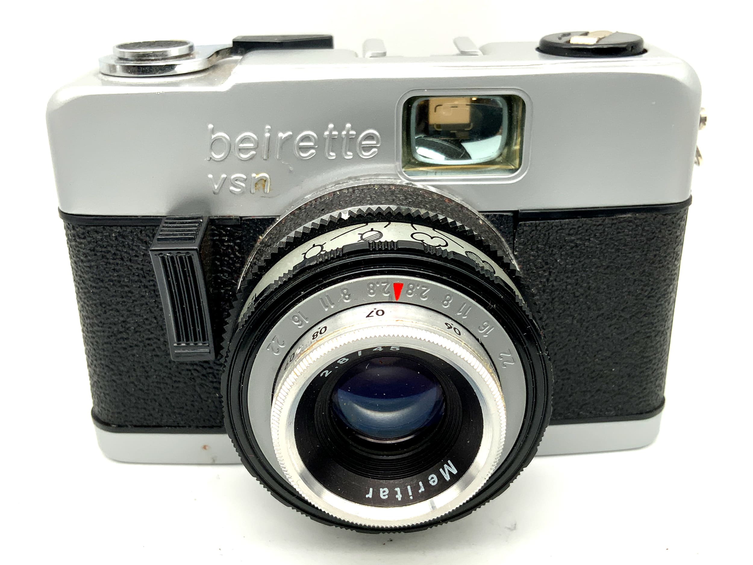 Beier Beirette vsn viewfinder camera with Meritar 2.8/45 Priomat analog camera