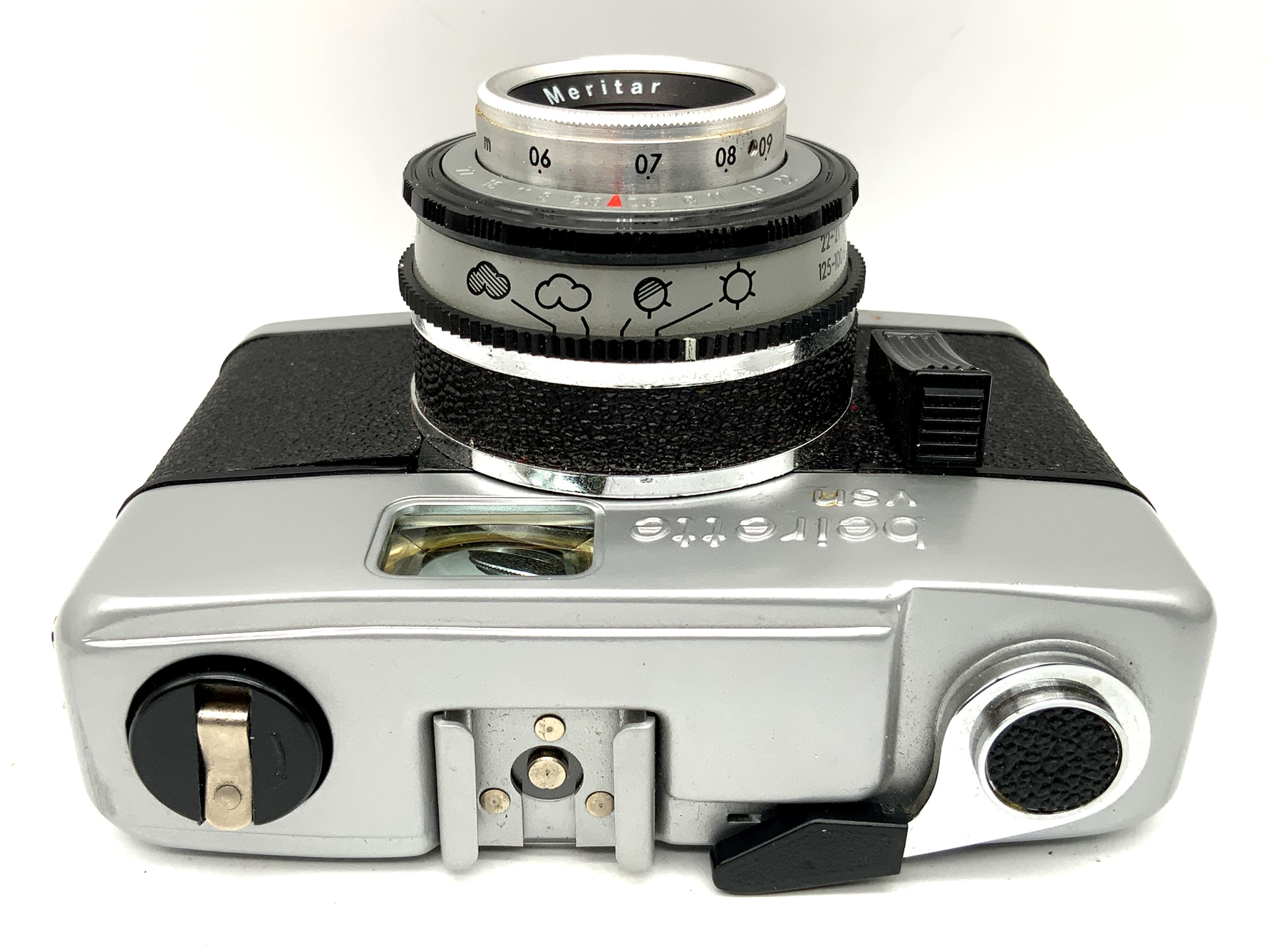 Beier Beirette vsn viewfinder camera with Meritar 2.8/45 Priomat analog camera