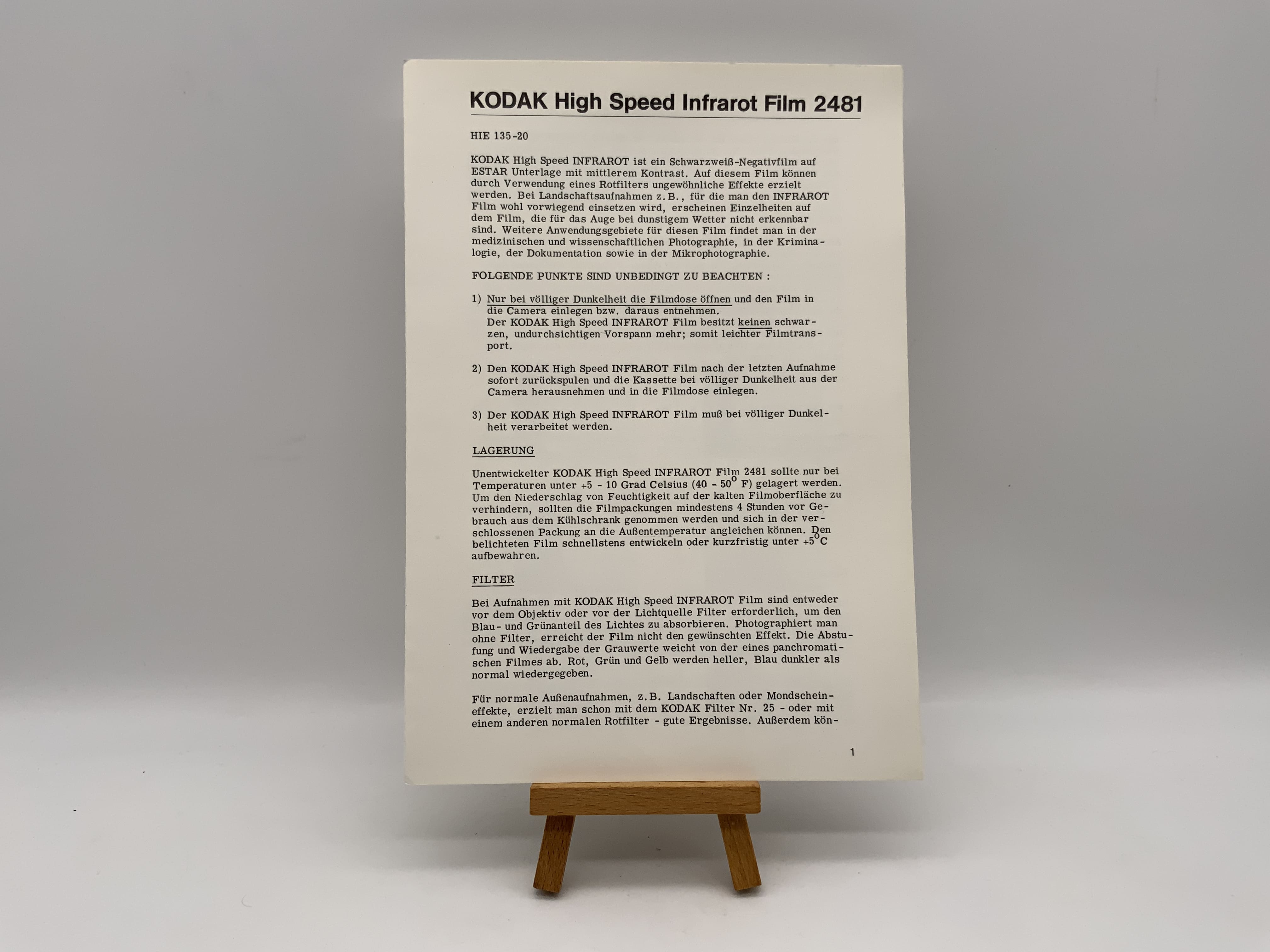Kodak High Speed ​​Infrared Film 2481 Brochure (German)