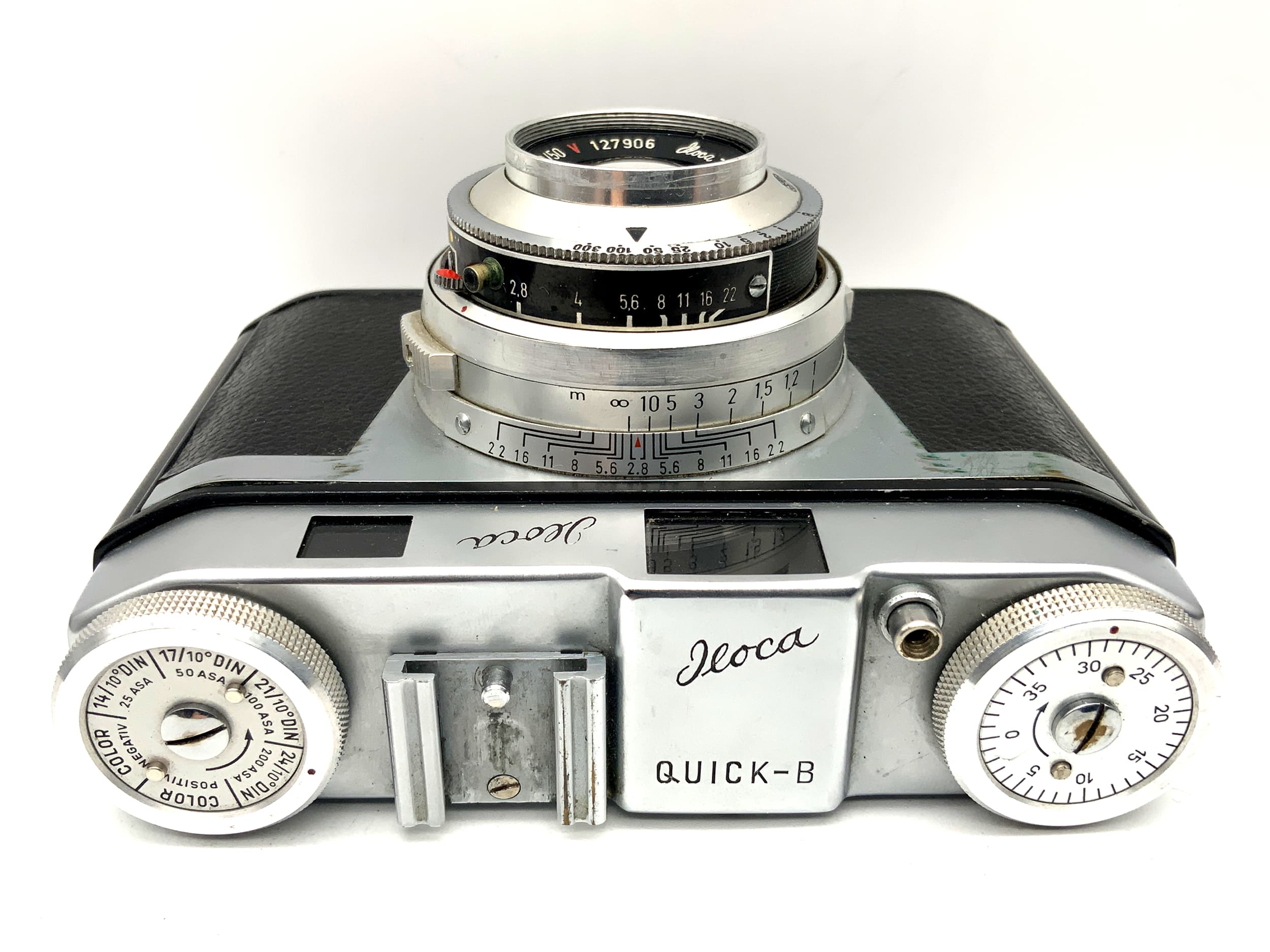 Iloca Quick-B viewfinder camera with Ilitar-Super 1:2.8/50 red V Prontor-SV