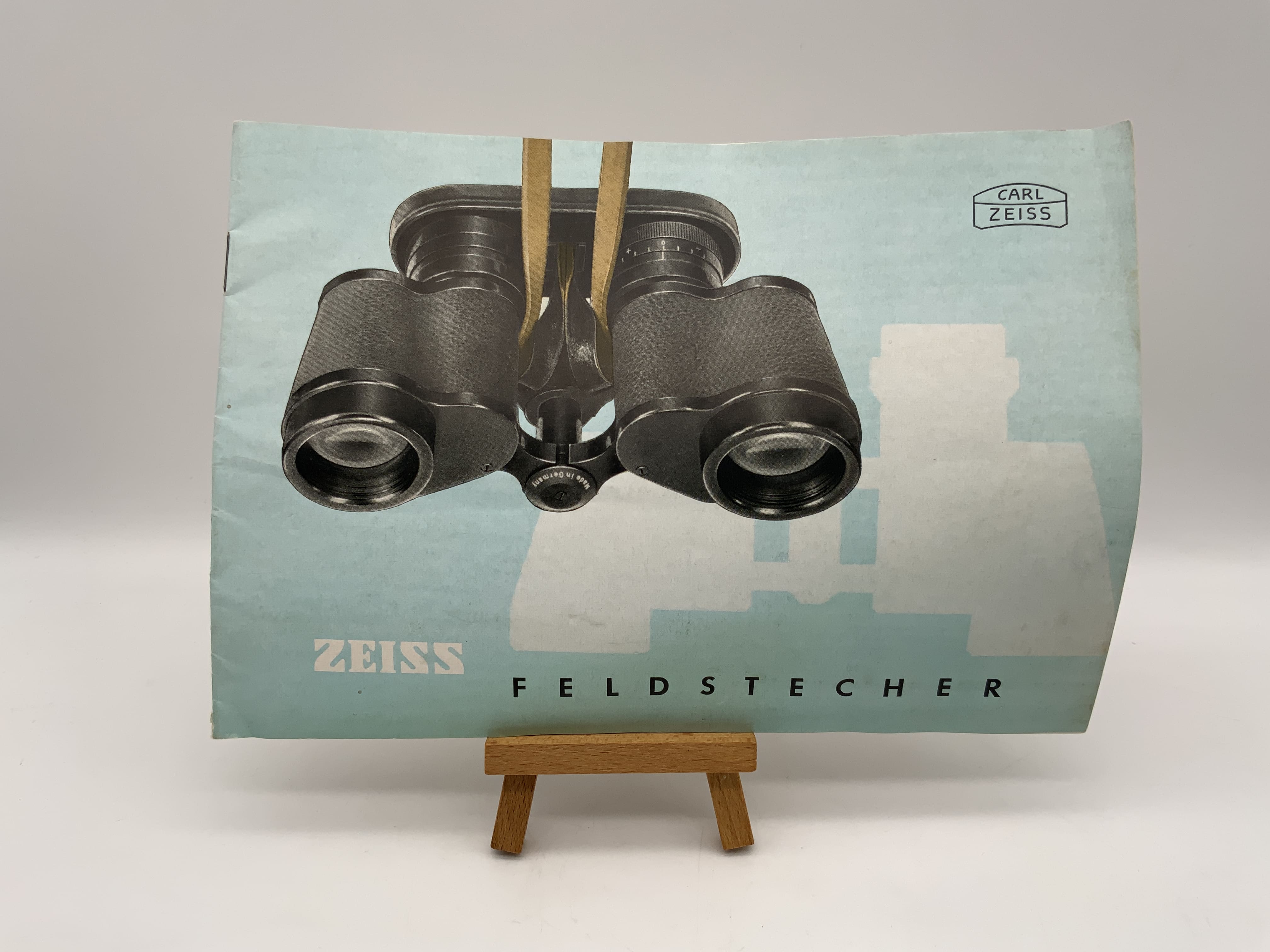 Carl Zeiss Binoculars Brochure (German)