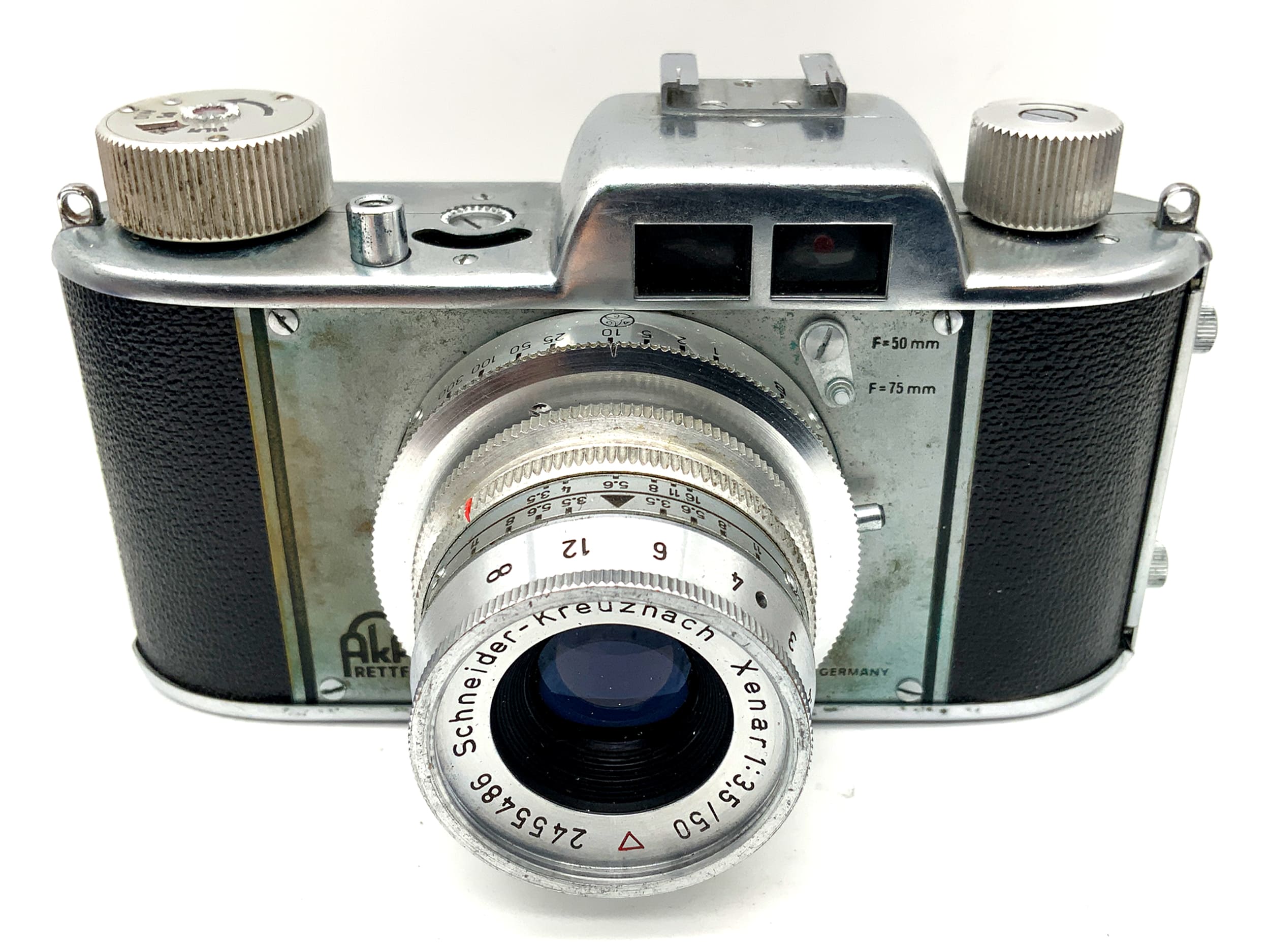 AkA Rette viewfinder camera with Schneider Kreuznach Xenar 1:3.5/50 analog camera