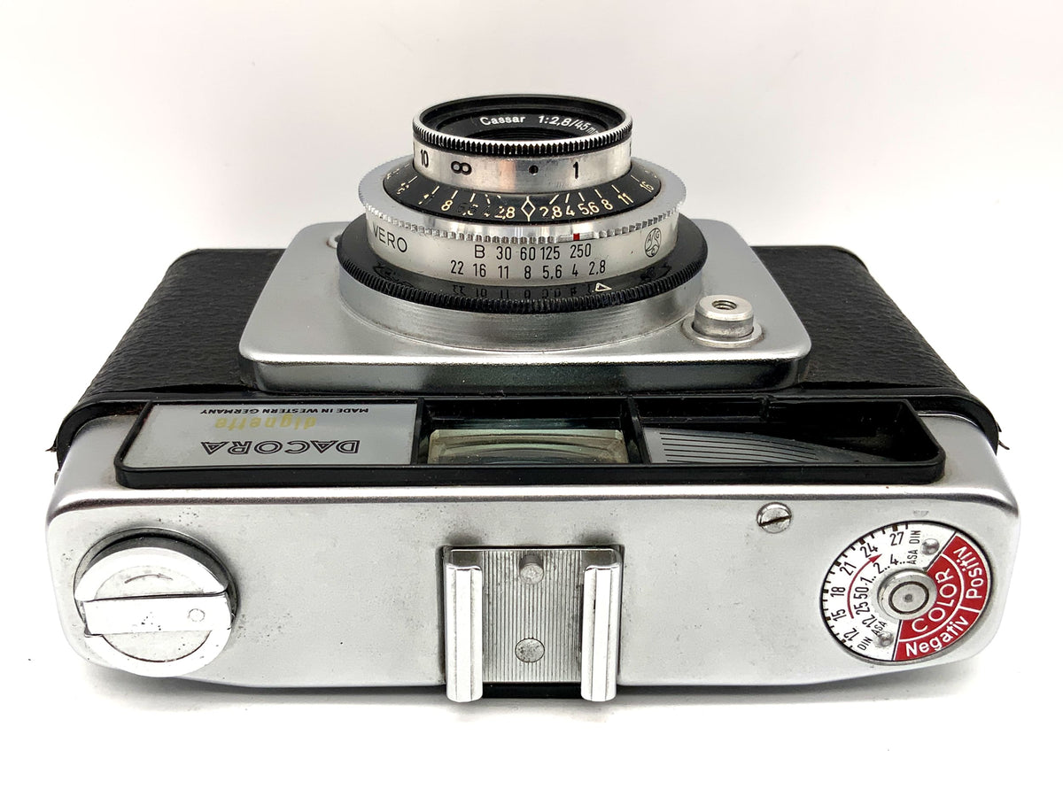 Dacora dignette viewfinder camera with Steinheil Cassar 1:2.8/45mm! Beli defective!