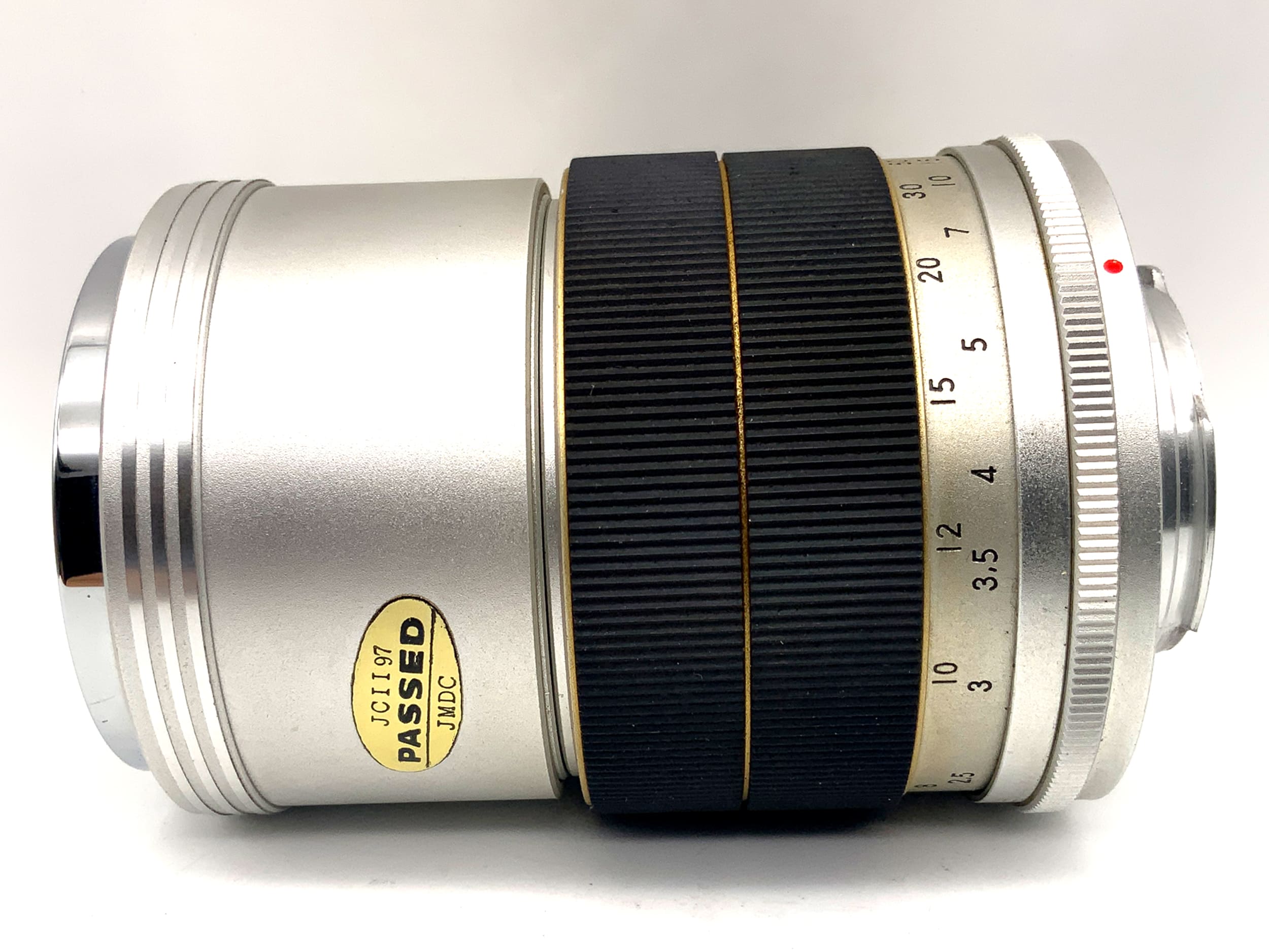 Tokyo Kogaku 135mm 1:3.5 lens RE.Auto-Topcor fixed focal length (Topcon)