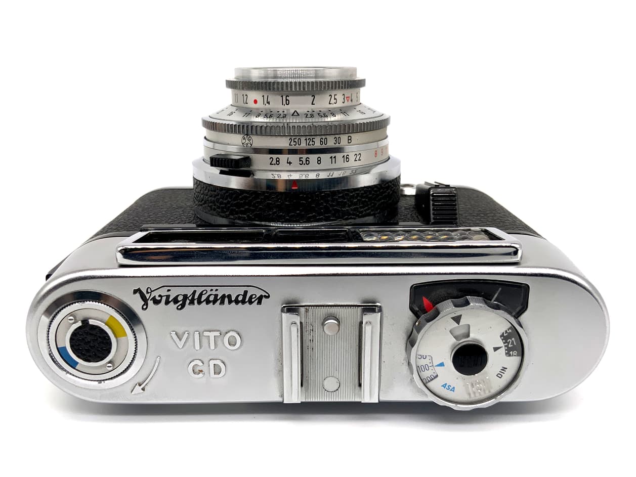 Voigtländer Vito CD Sucherkamera mit Lanthar 2.8/50 Kompaktkamera Analogkamera