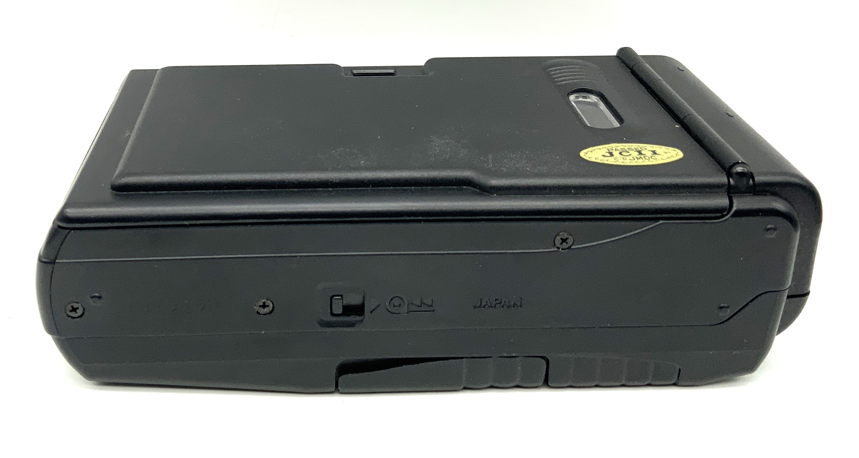 Revue AF 35 mini Point&amp;Shoot with 1:3.9 DX 35mm compact camera analogue camera