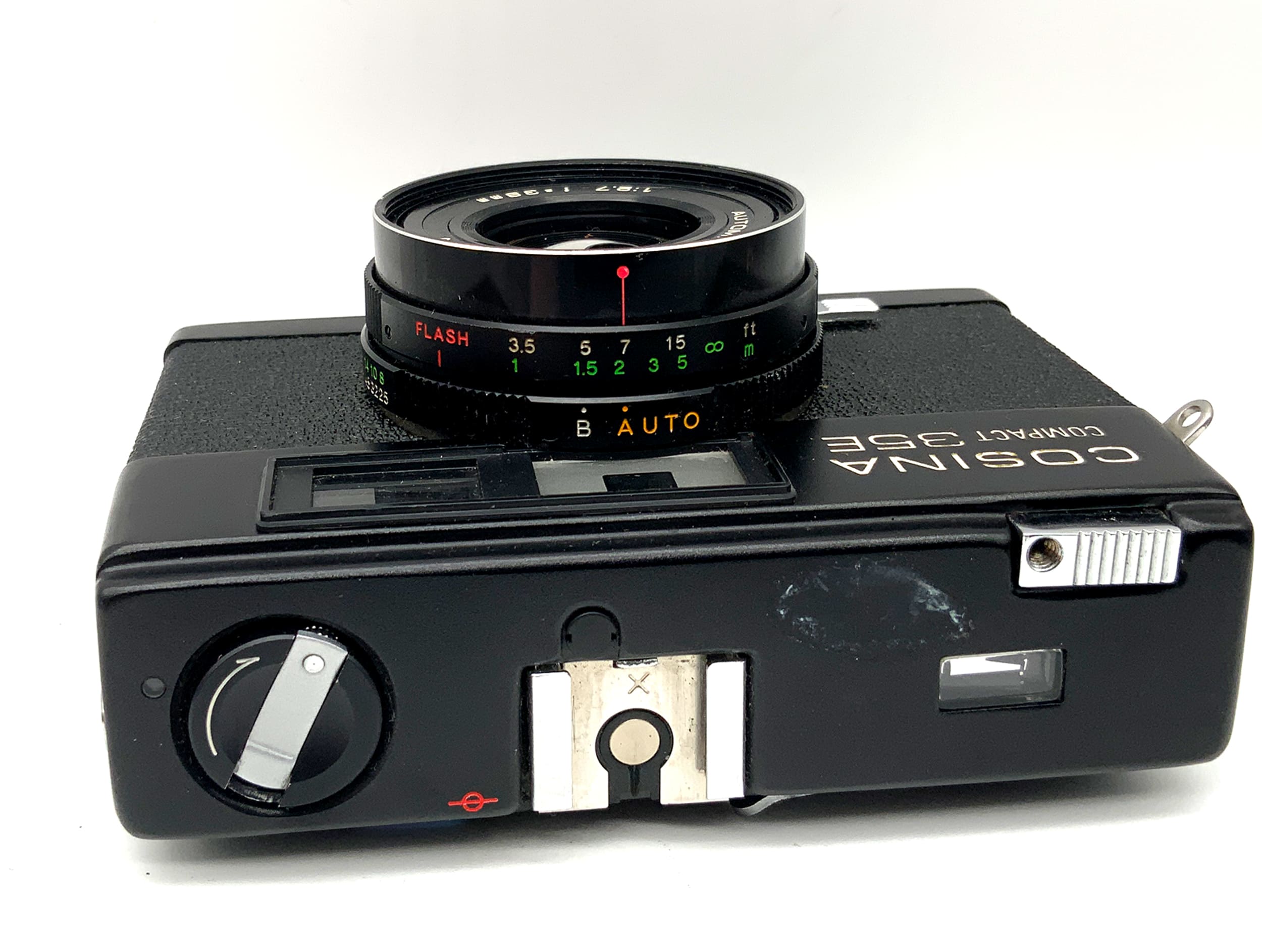 Cosina Compact 35E Point&amp;Shoot with Automatic Cosinon 1:2.7/38mm analog camera