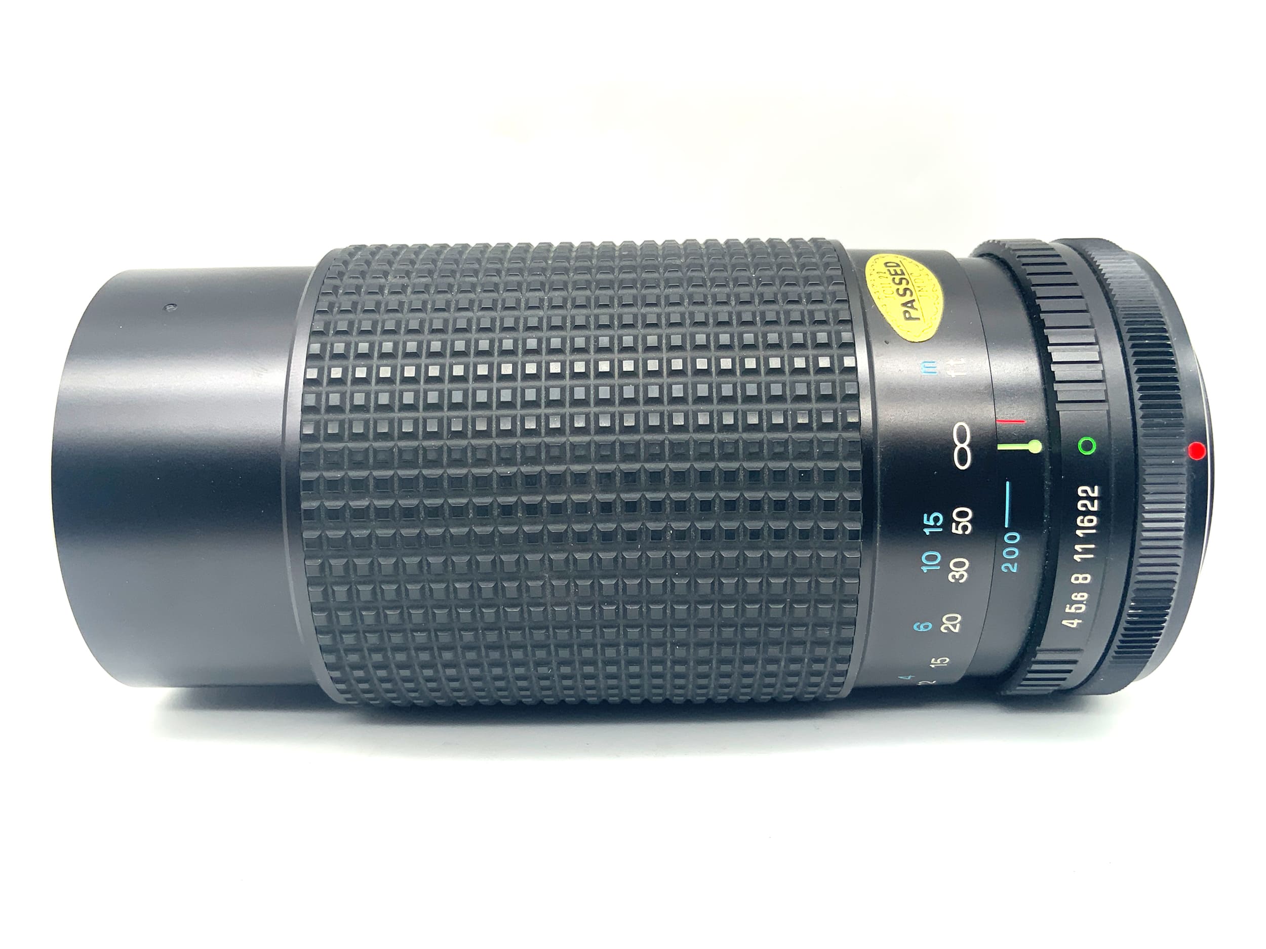 Tokina 80-200mm 1:4 lens RMC II zoom lens (Canon FD)