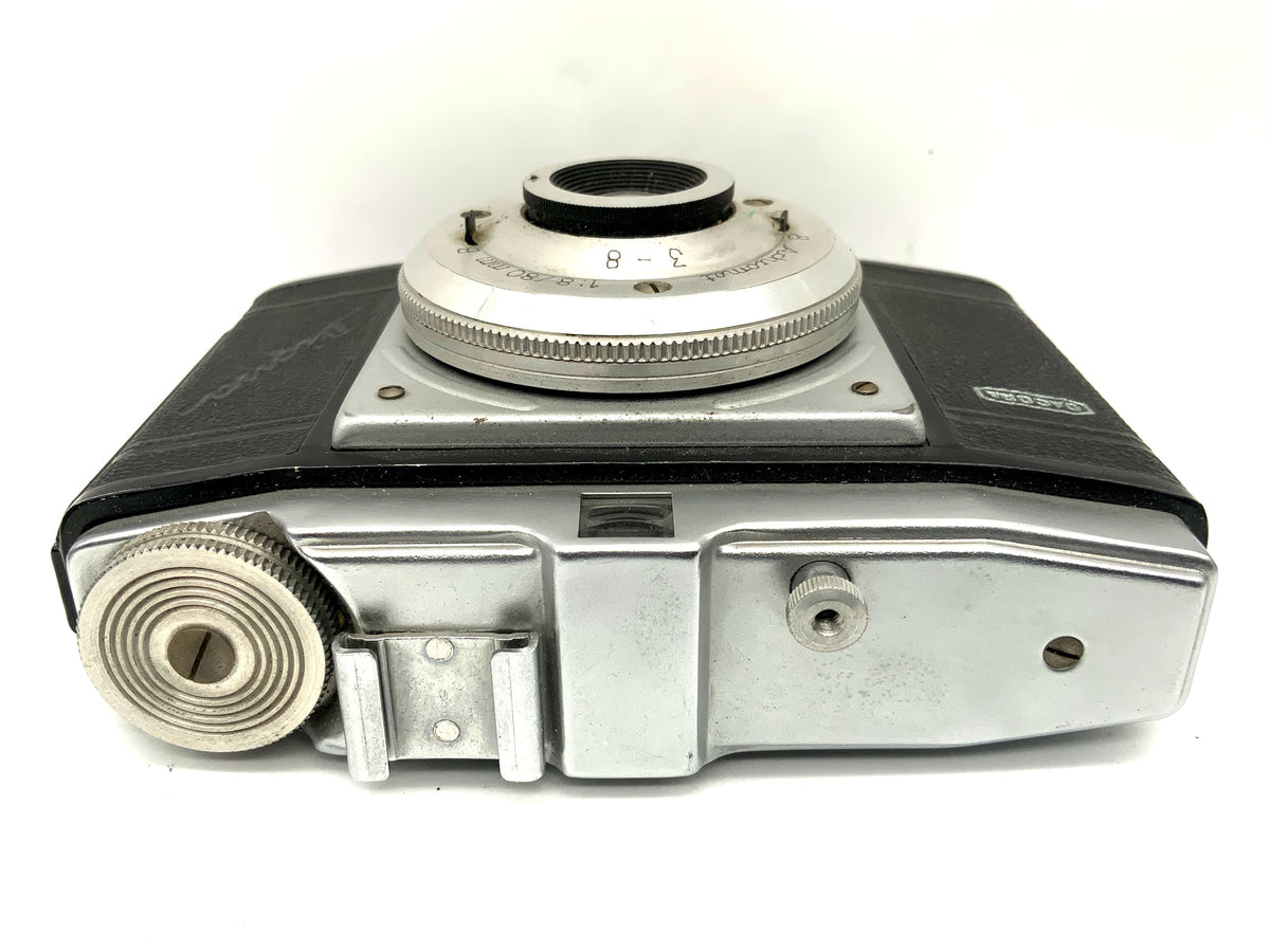 Dacora Digna viewfinder camera with 80mm f/8 achromatic lens, compact camera, analog camera