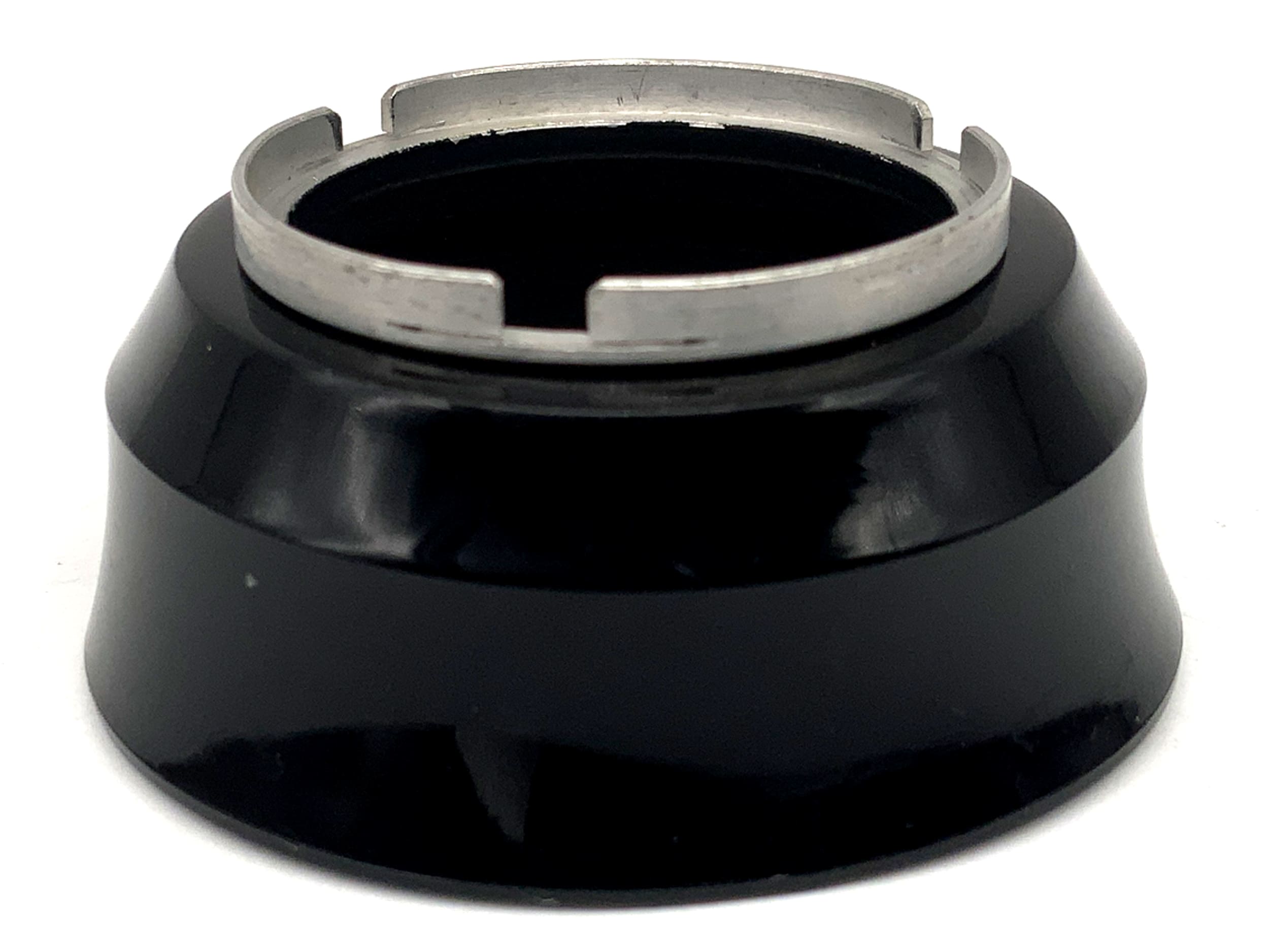 B+W 38mm lens hood