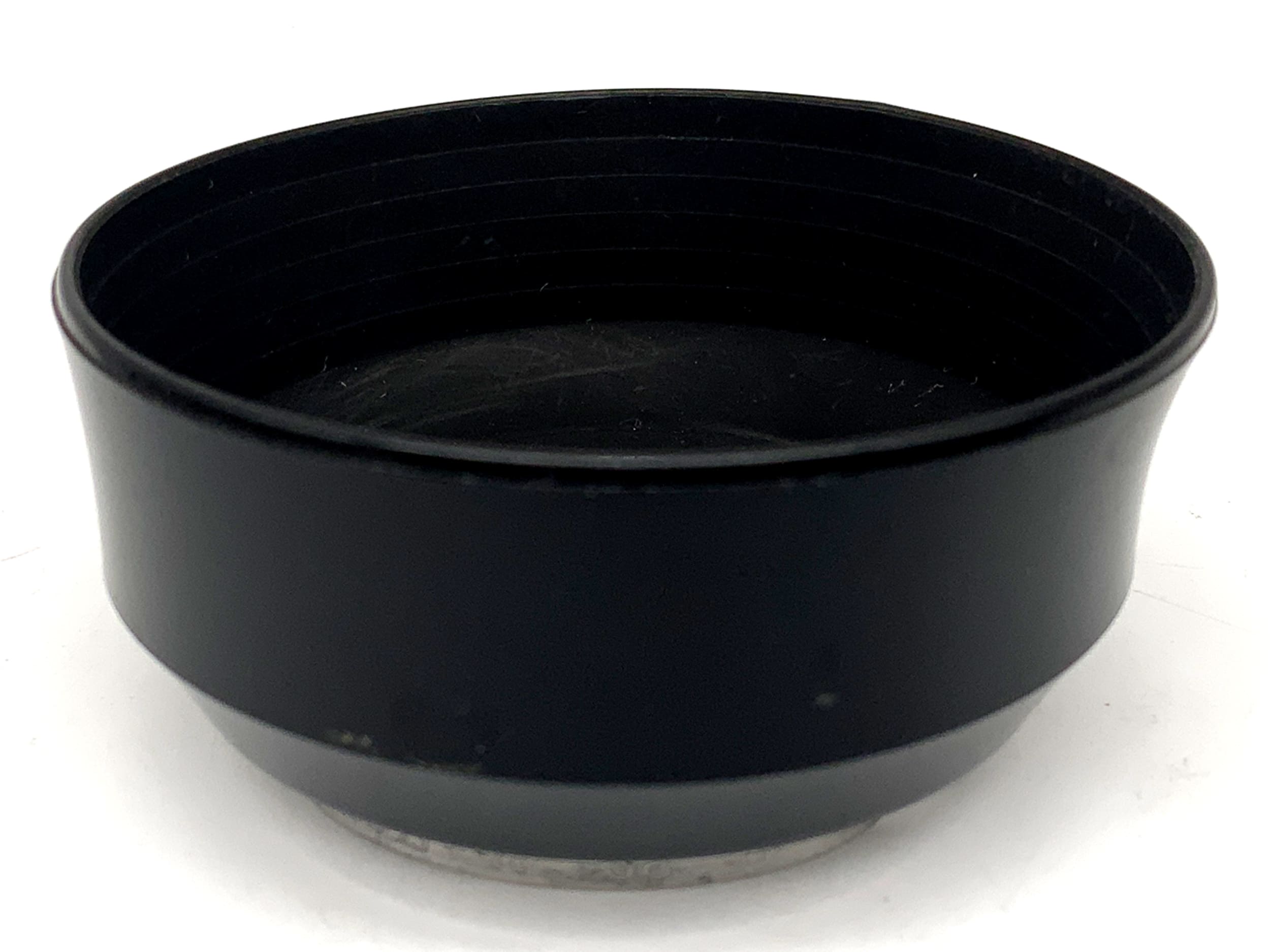 B+W 38mm lens hood