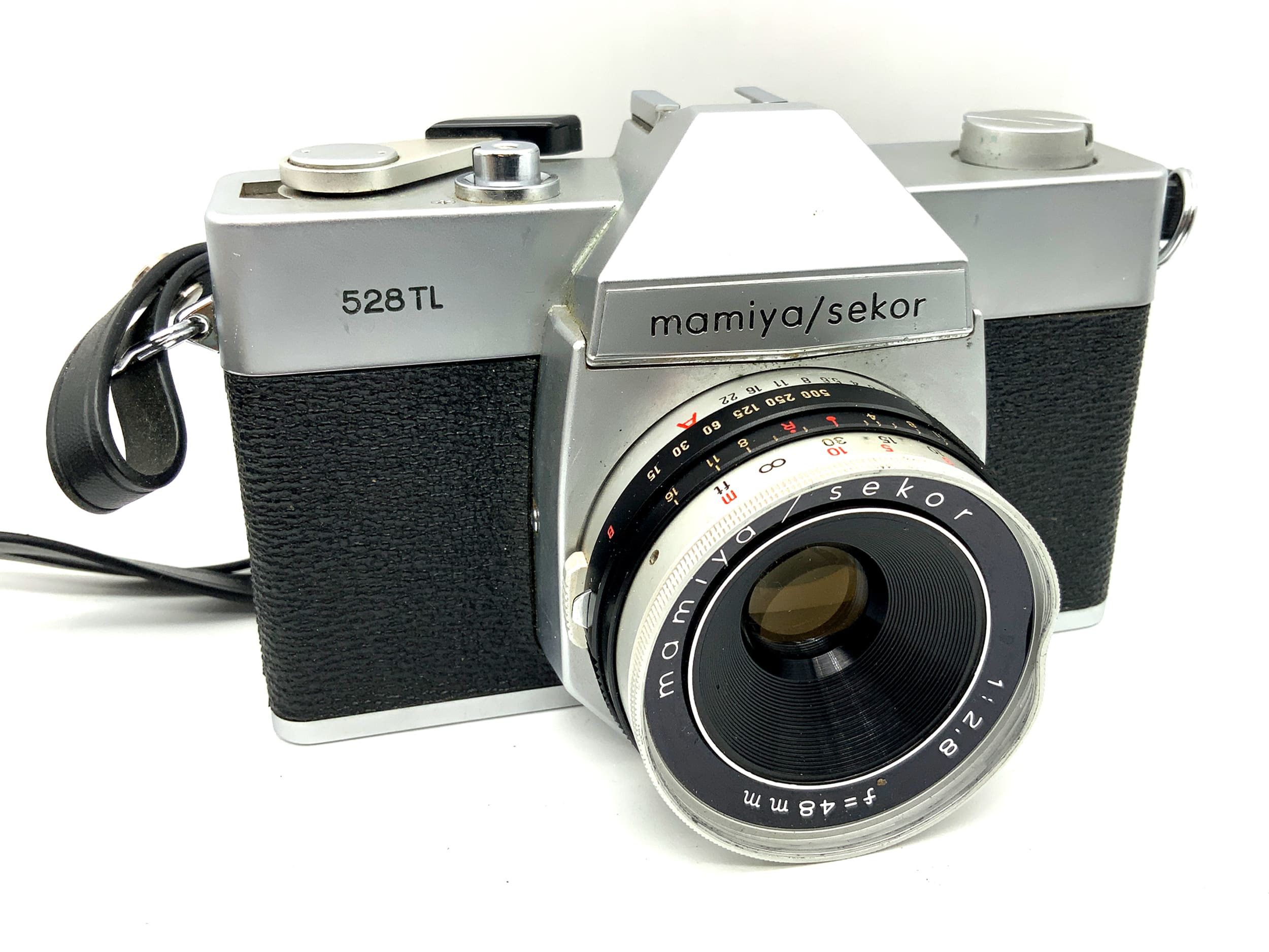 Mamiya 528 TL SLR with Mamiya Sekor1:2.8/48 35mm SLR analog body