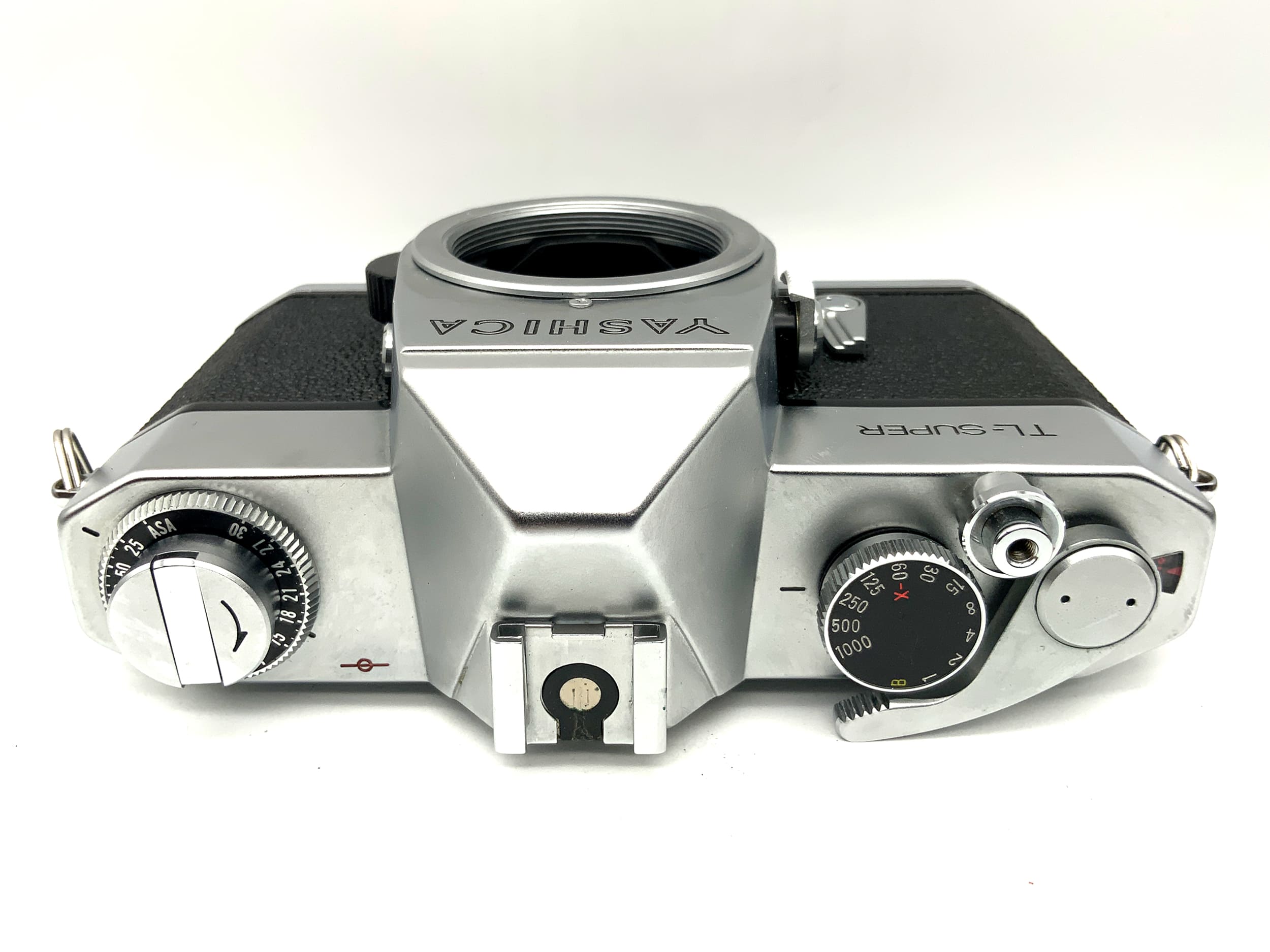 Yashica TL-Super SLR 35mm SLR camera analog body (M42)