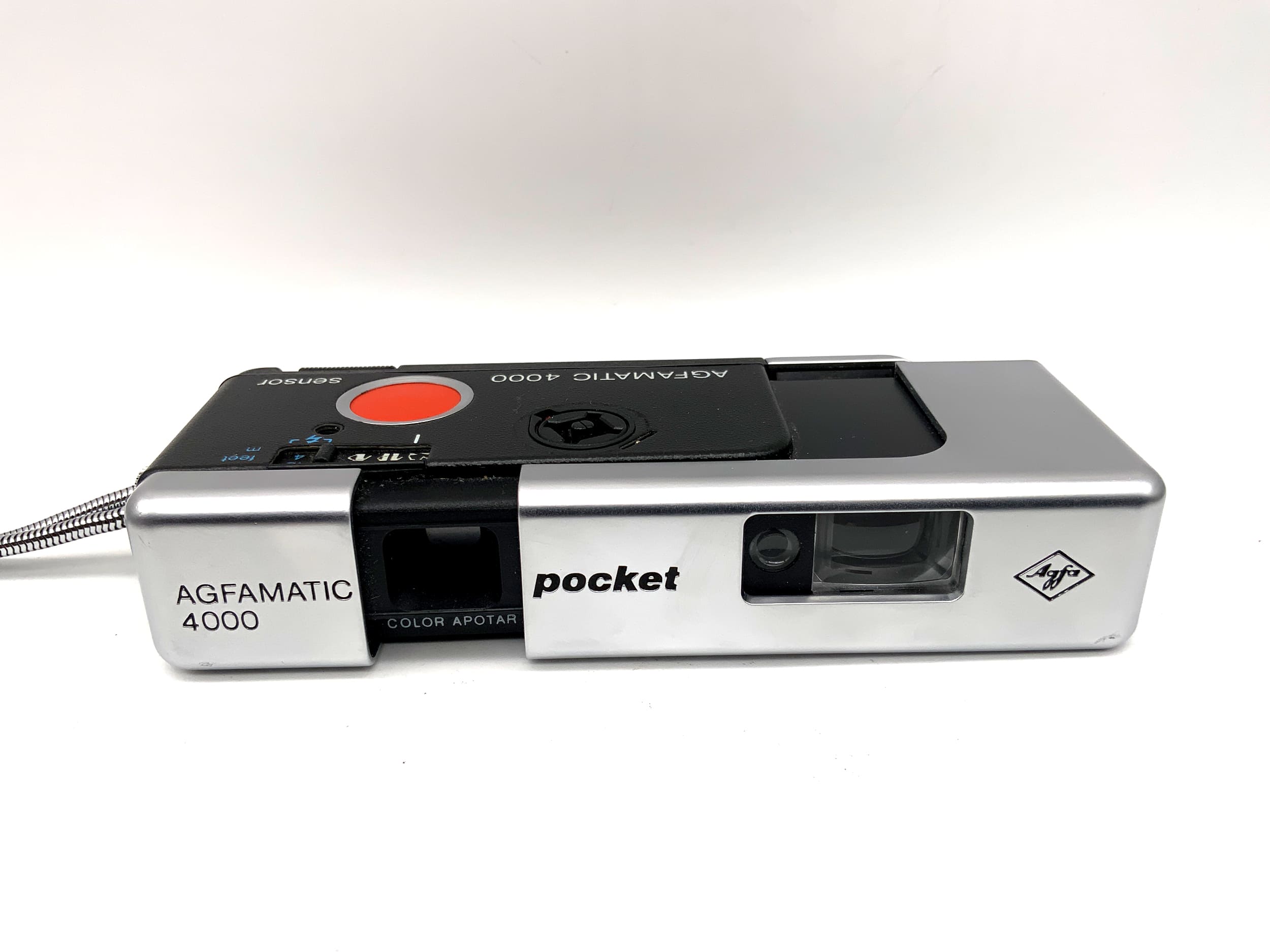 Agfa Agfamatic 4000 viewfinder camera with Color Apotar miniature analog camera
