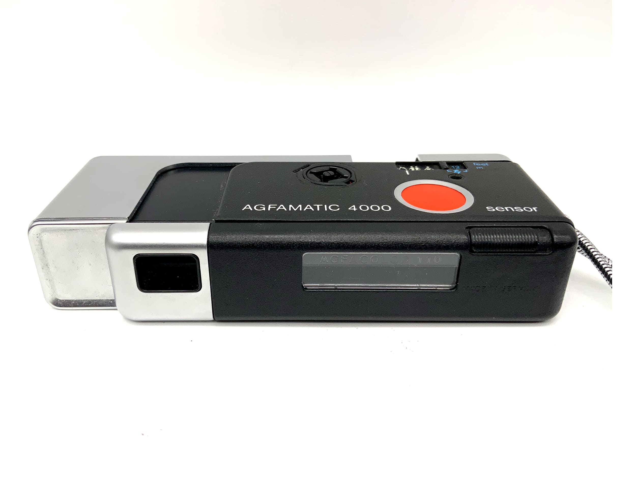 Agfa Agfamatic 4000 viewfinder camera with Color Apotar miniature analog camera