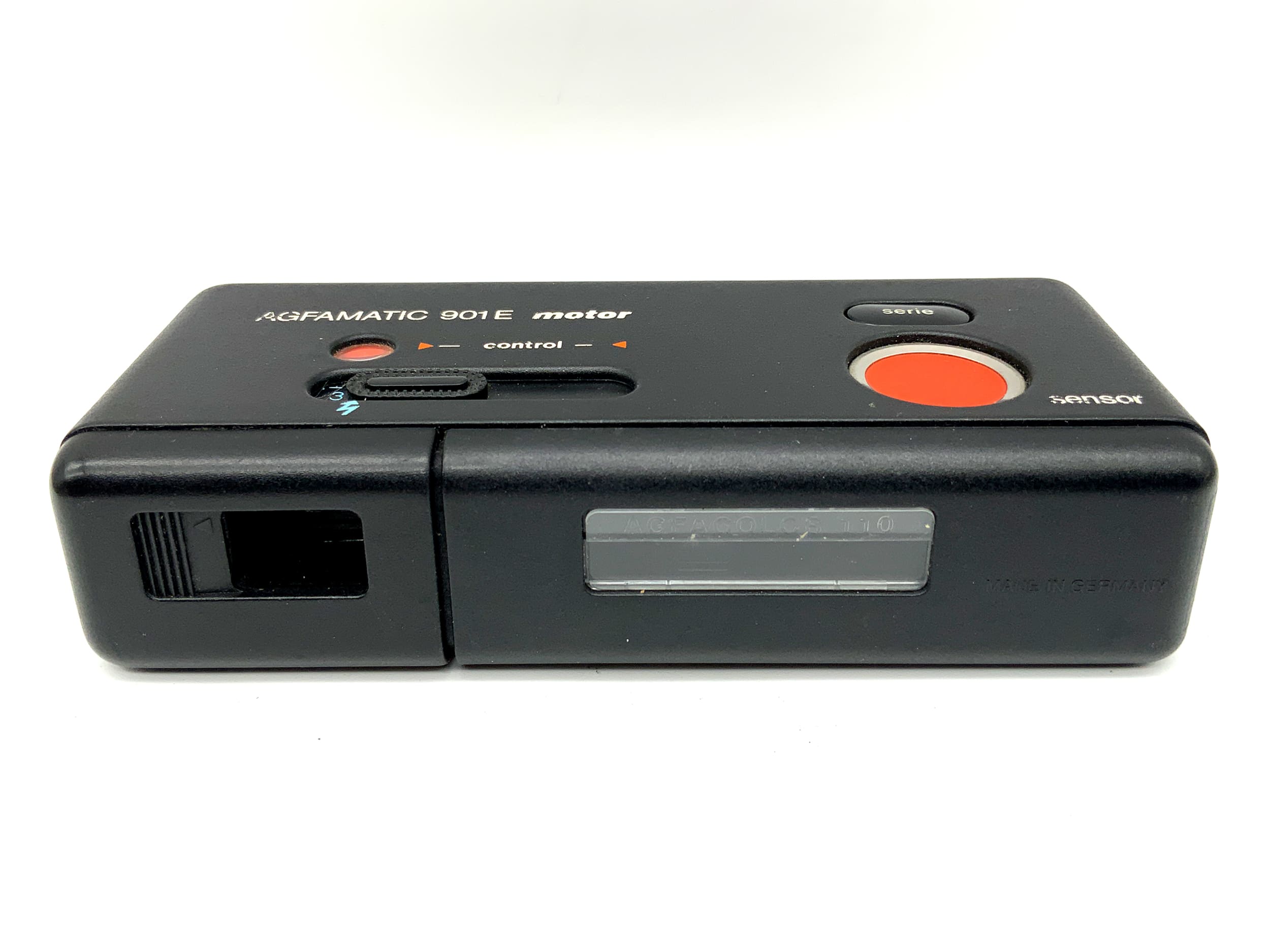 Agfa Agfamatic 901E motor viewfinder camera, color analog camera, miniature camera