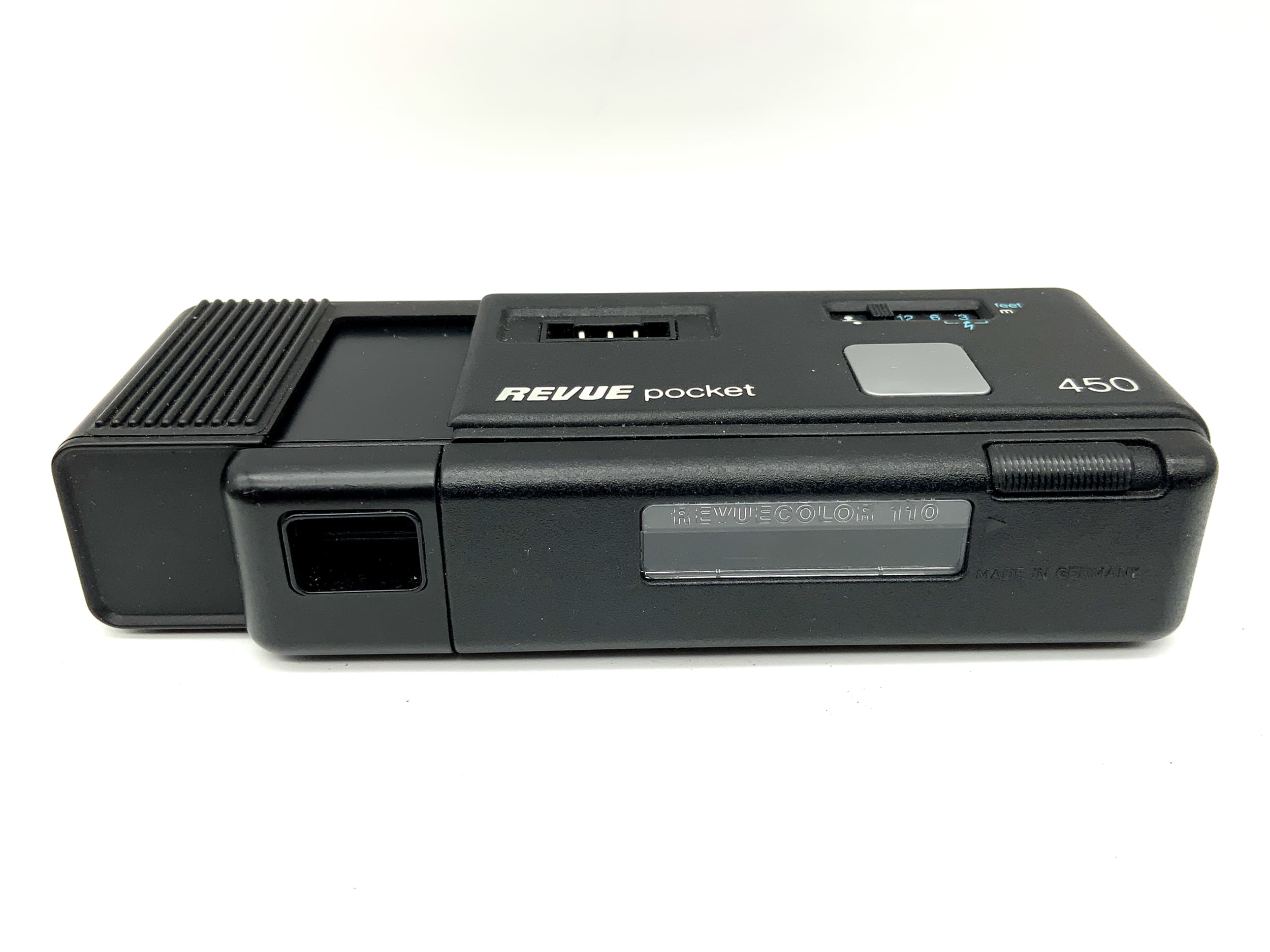 Revue Pocket 450 viewfinder camera with Revuenon miniature camera analog camera