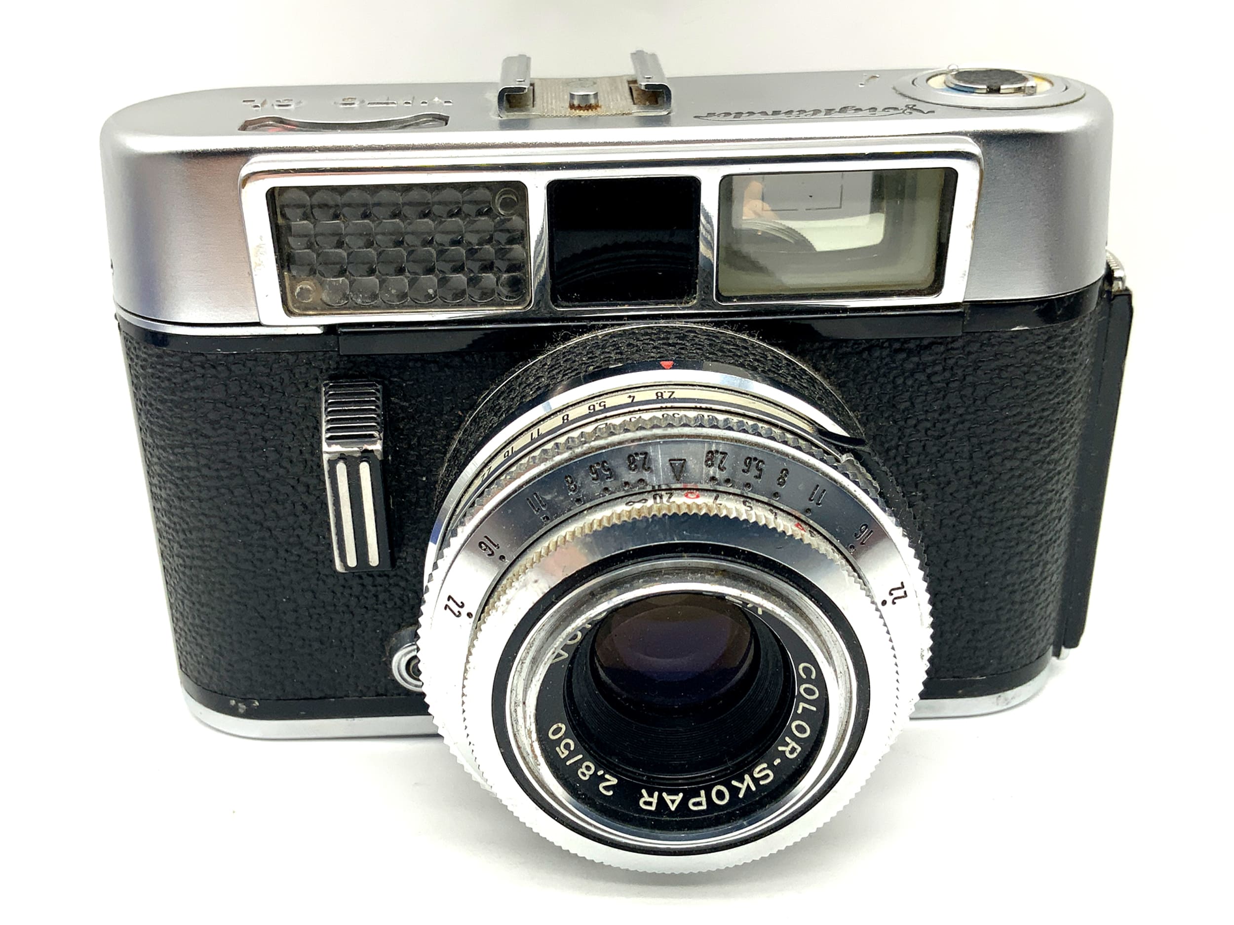 Voigtländer Vito CL viewfinder camera with Color-Skopar 50mm 1:2.8 analog camera