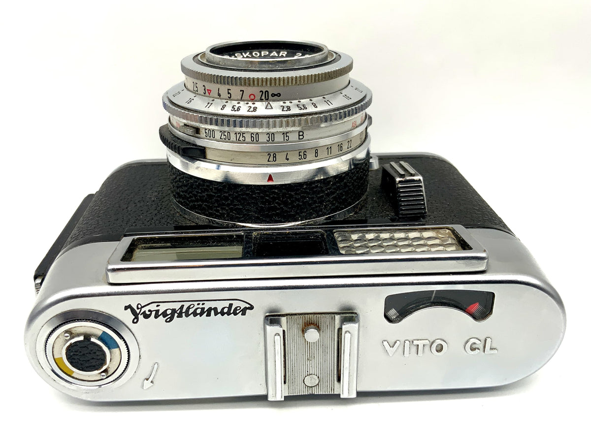 Voigtländer Vito CL viewfinder camera with Color-Skopar 50mm 1:2.8 analog camera