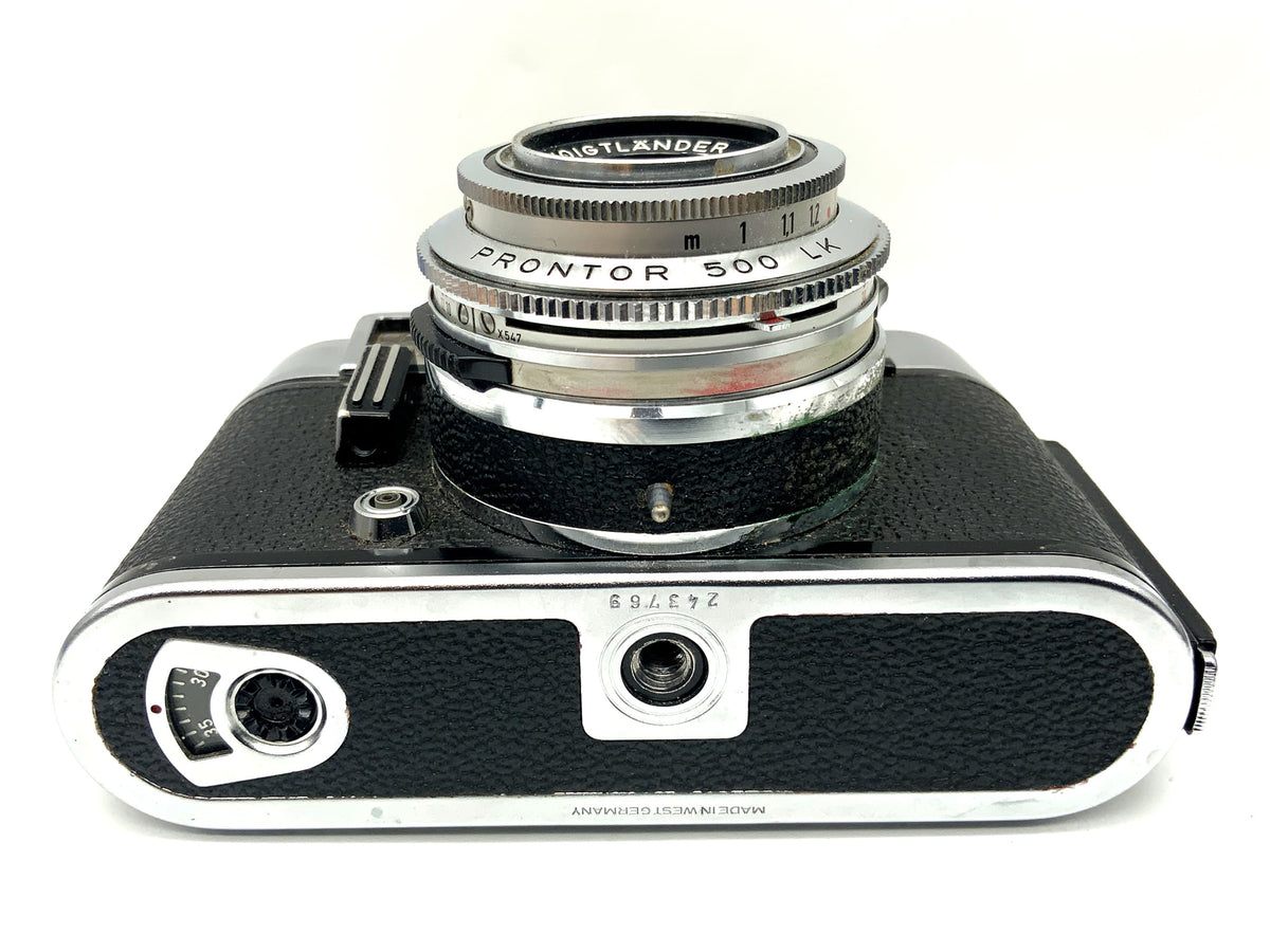 Voigtländer Vito CL viewfinder camera with Color-Skopar 50mm 1:2.8 analog camera