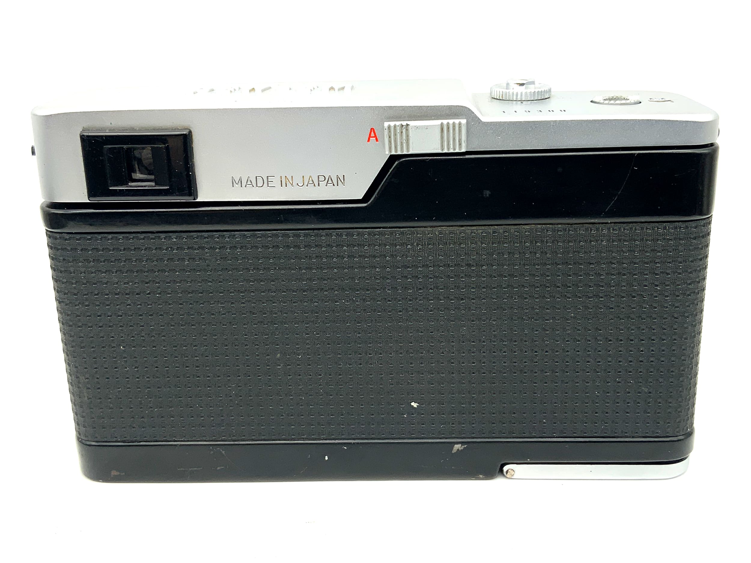 Olympus Pen-EM viewfinder camera with F.Zuiko 35mm 1:2 half frame analog camera
