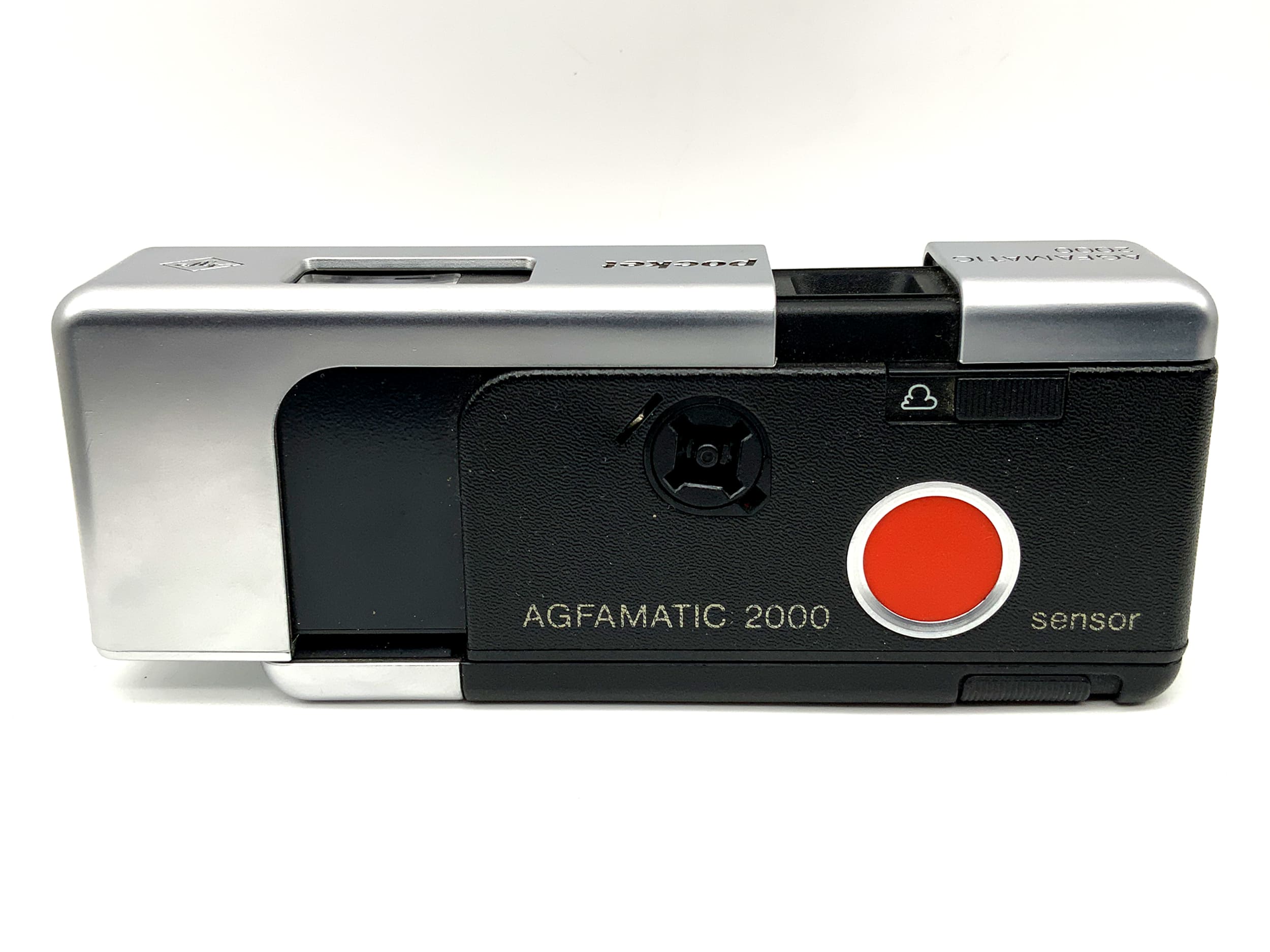 Agfa Agfamatic 2000 viewfinder camera with Color Agnar miniature camera analog camera