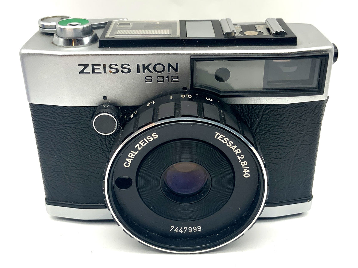 Zeiss Ikon Contessa S 312 with Cal Zeiss Tessar 40mm 1:2.8 rangefinder camera