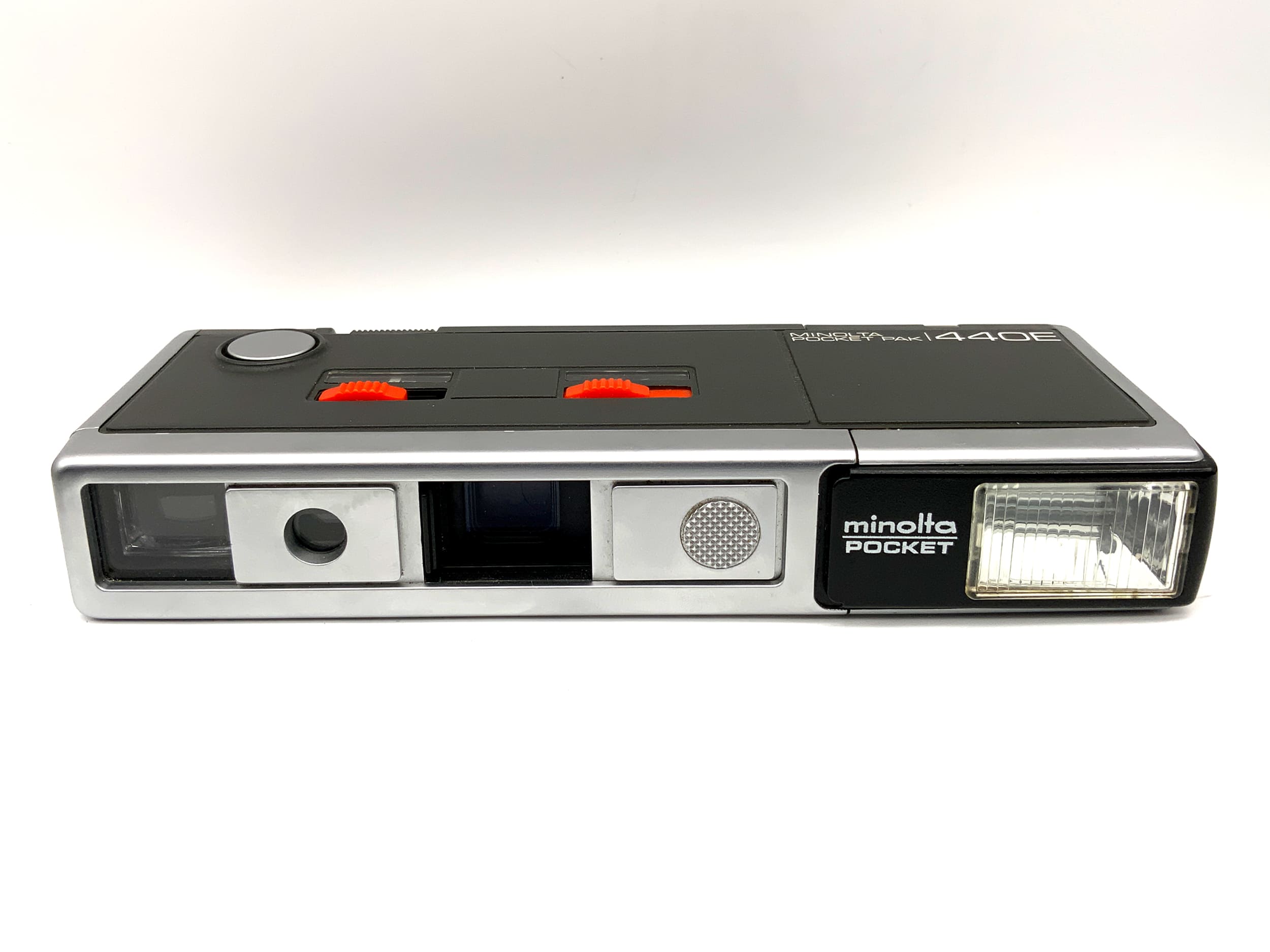 Minolta Pocket Pak 440E viewfinder camera, miniature camera, compact camera, analog camera