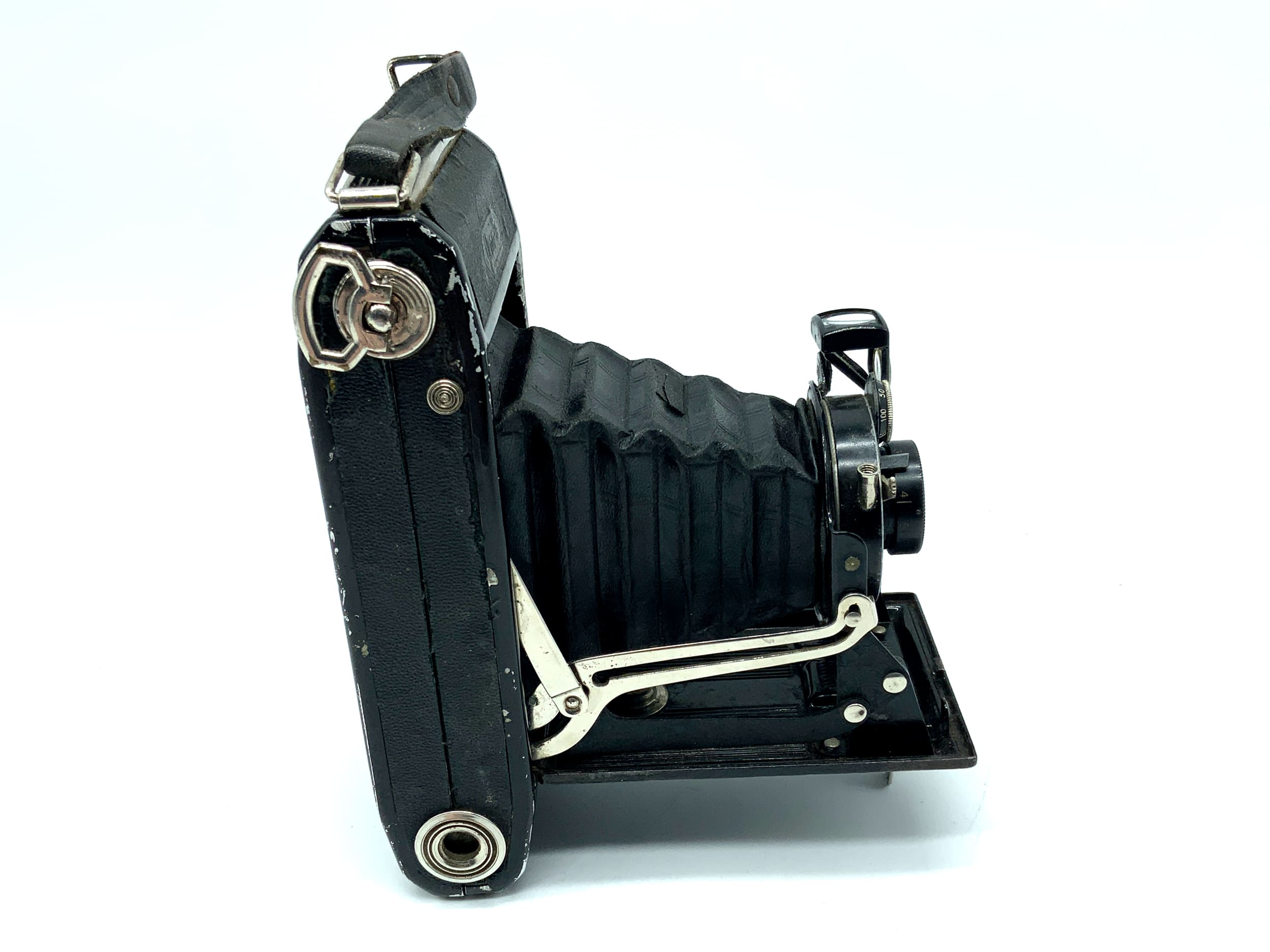 Zeiss Ikon Ikonta 520/2 folding camera with Novar Anastigmat 10.5cm 1:6.3