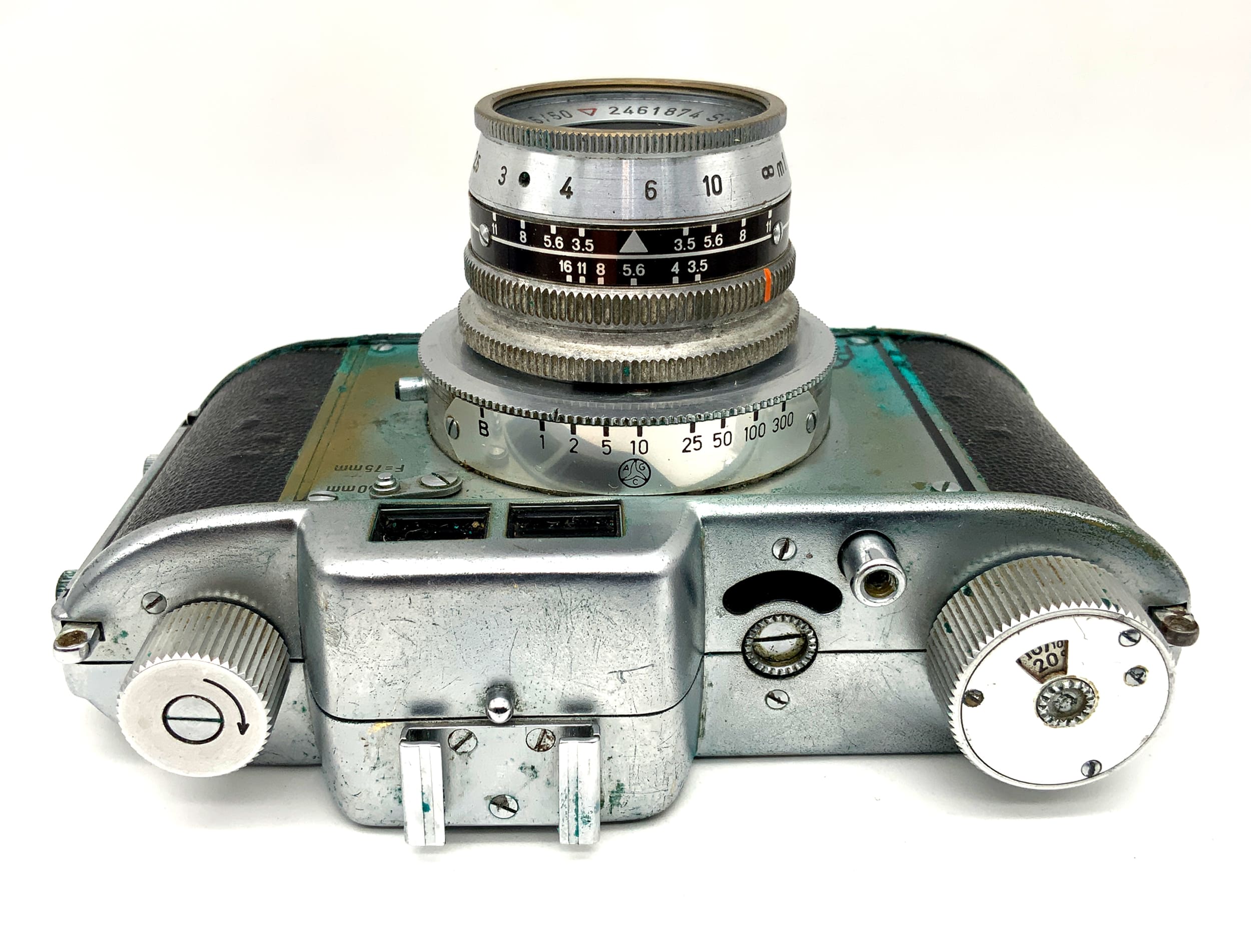 AKA Rette viewfinder camera with Schneider Kreuznach Radionar 50mm 1:3.5 analog camera