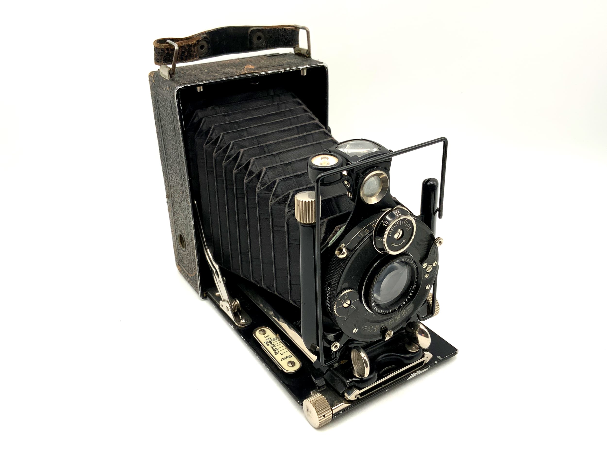 Voigtländer Avus plate camera with Anastigmat Skopar 1:4.5 F=10.5cm Compur 0
