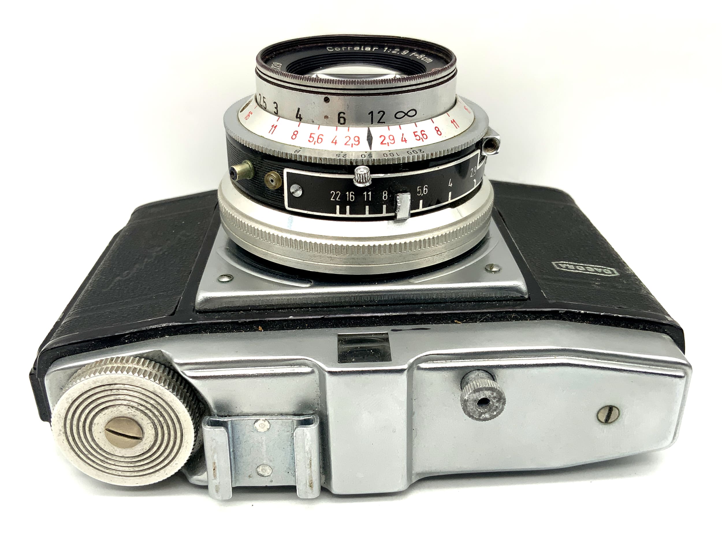 Dacora Digna viewfinder camera with Enna Munich Correlar 8cm 1:2.9 red C analog camera