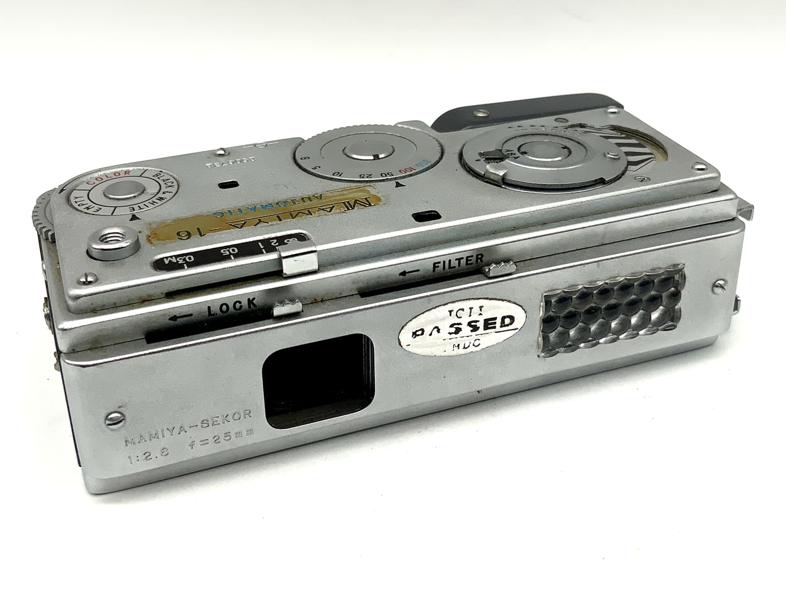 Mamiya 16 Automatic miniature camera with Mamiya Sekor 25mm 1:2.8