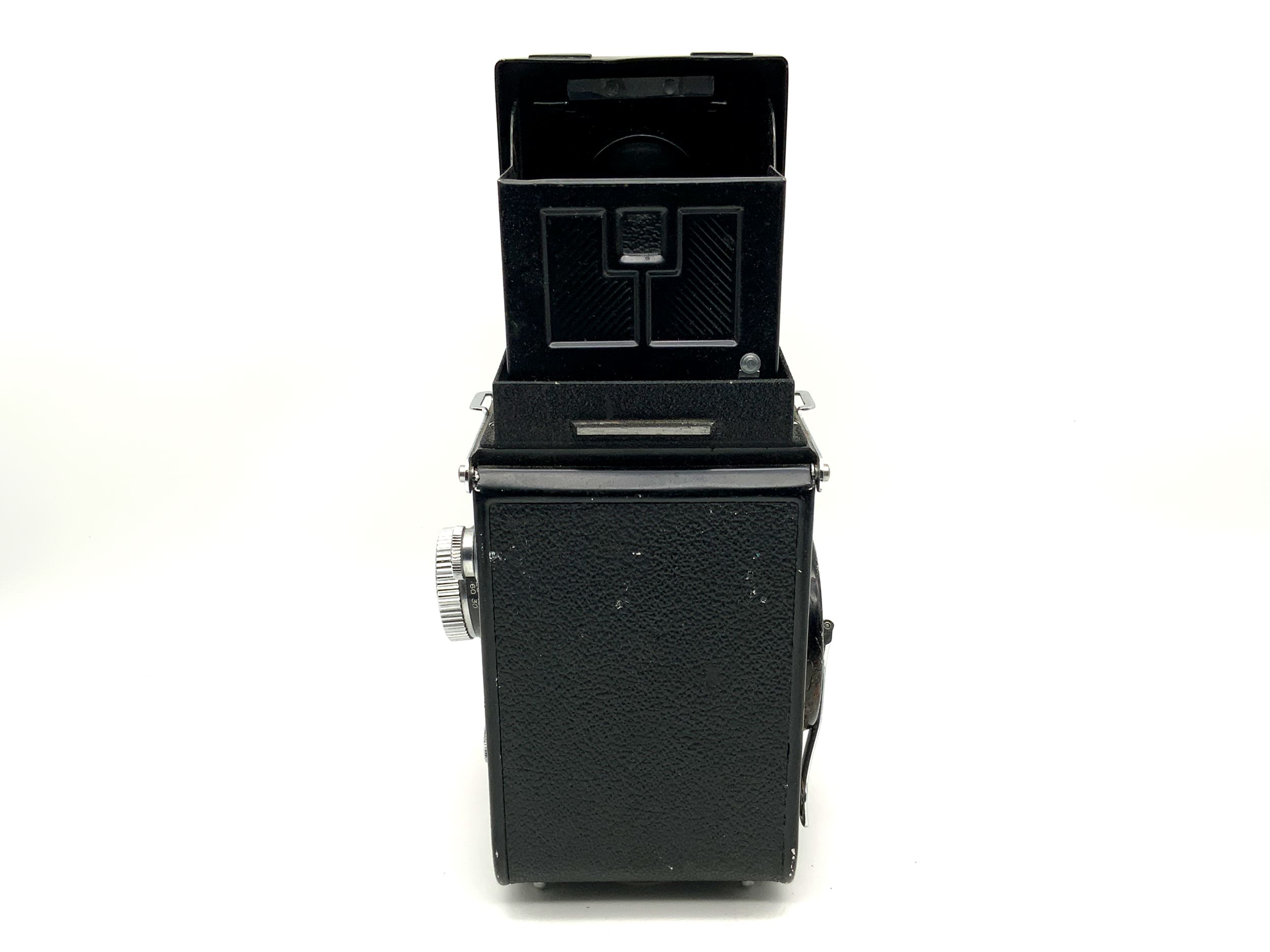 Yashica Mat LM TLR with Yashinon 1:3.5/80mm twin-lens analog camera