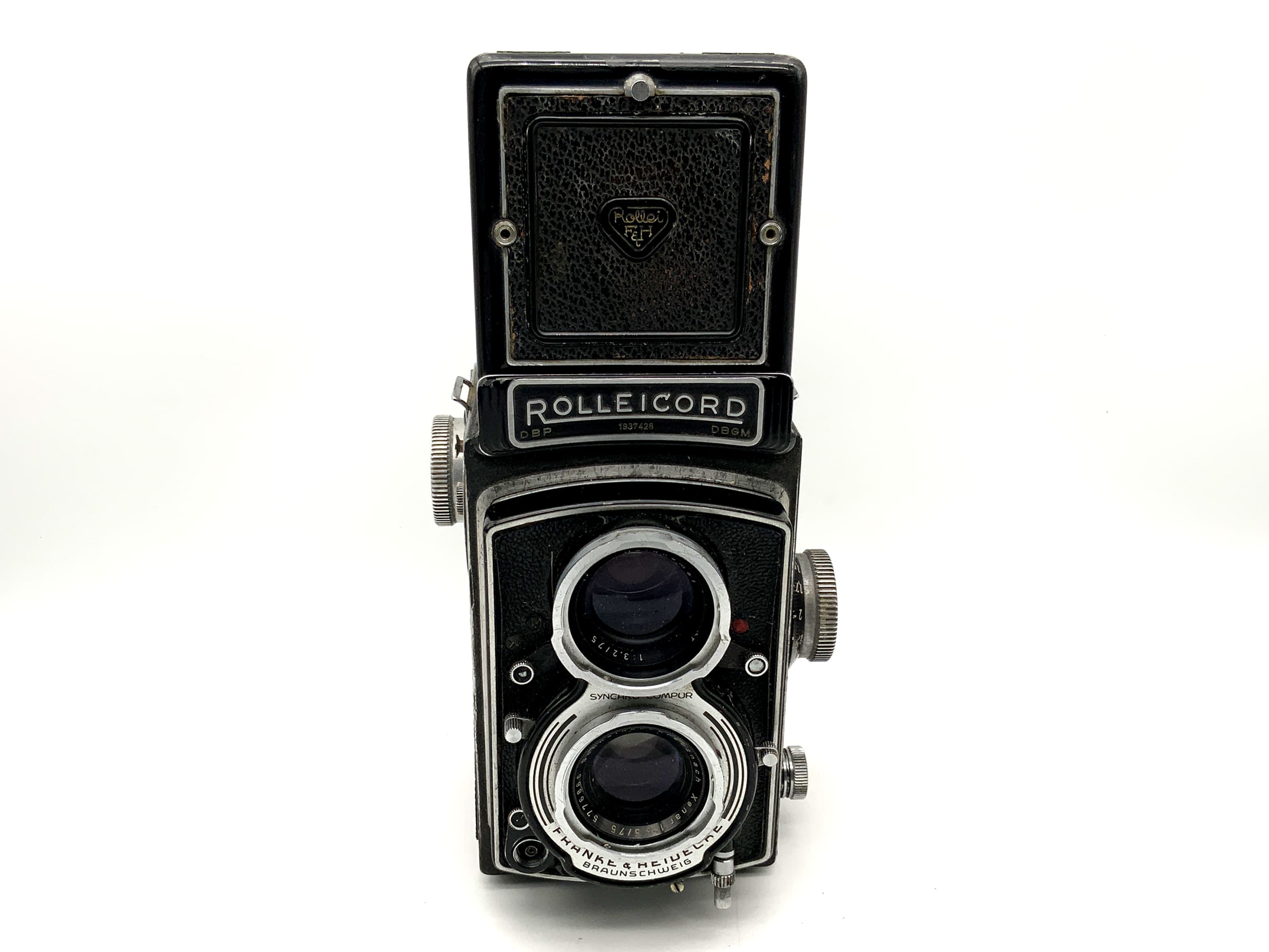 Rollei Rolleicord Vb TLR with Xenar 1:3.5/75 twin-lens analog camera