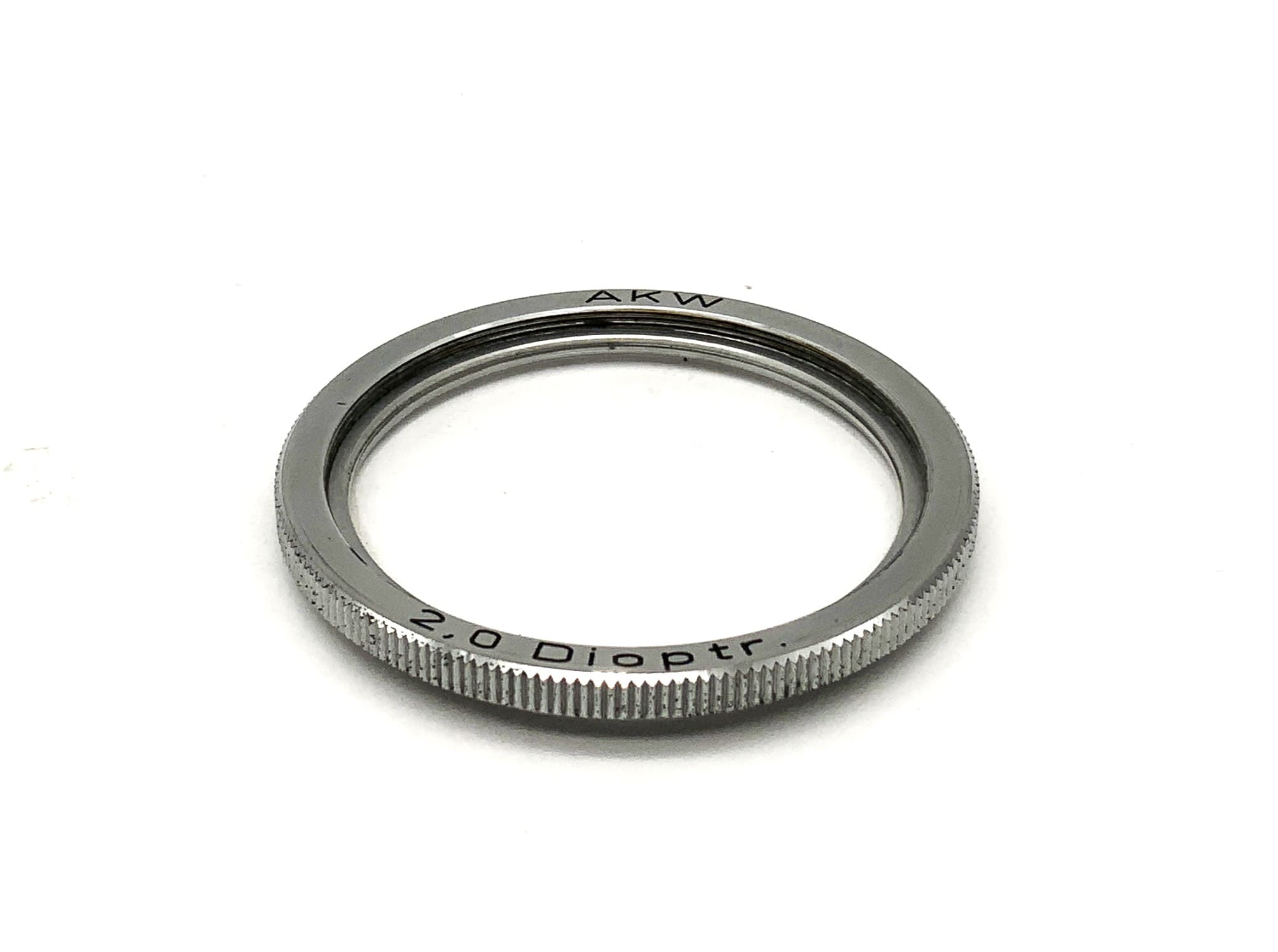 AKA close-up lens 2.0 diopters, 40.5mm circular filter thread