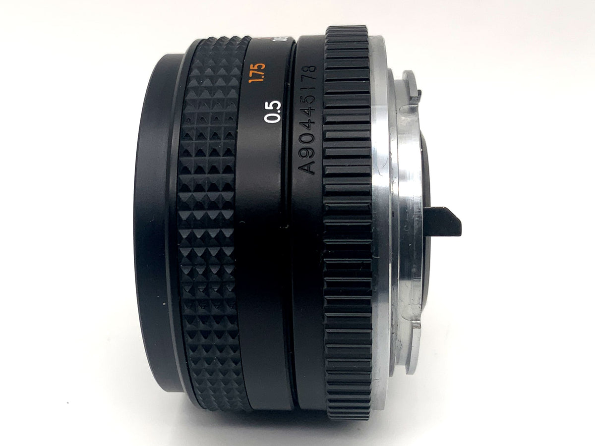 Yashica ML 50mm 1:2 Objektiv Festbrennweite (Yashica / Contax) Text lesen!