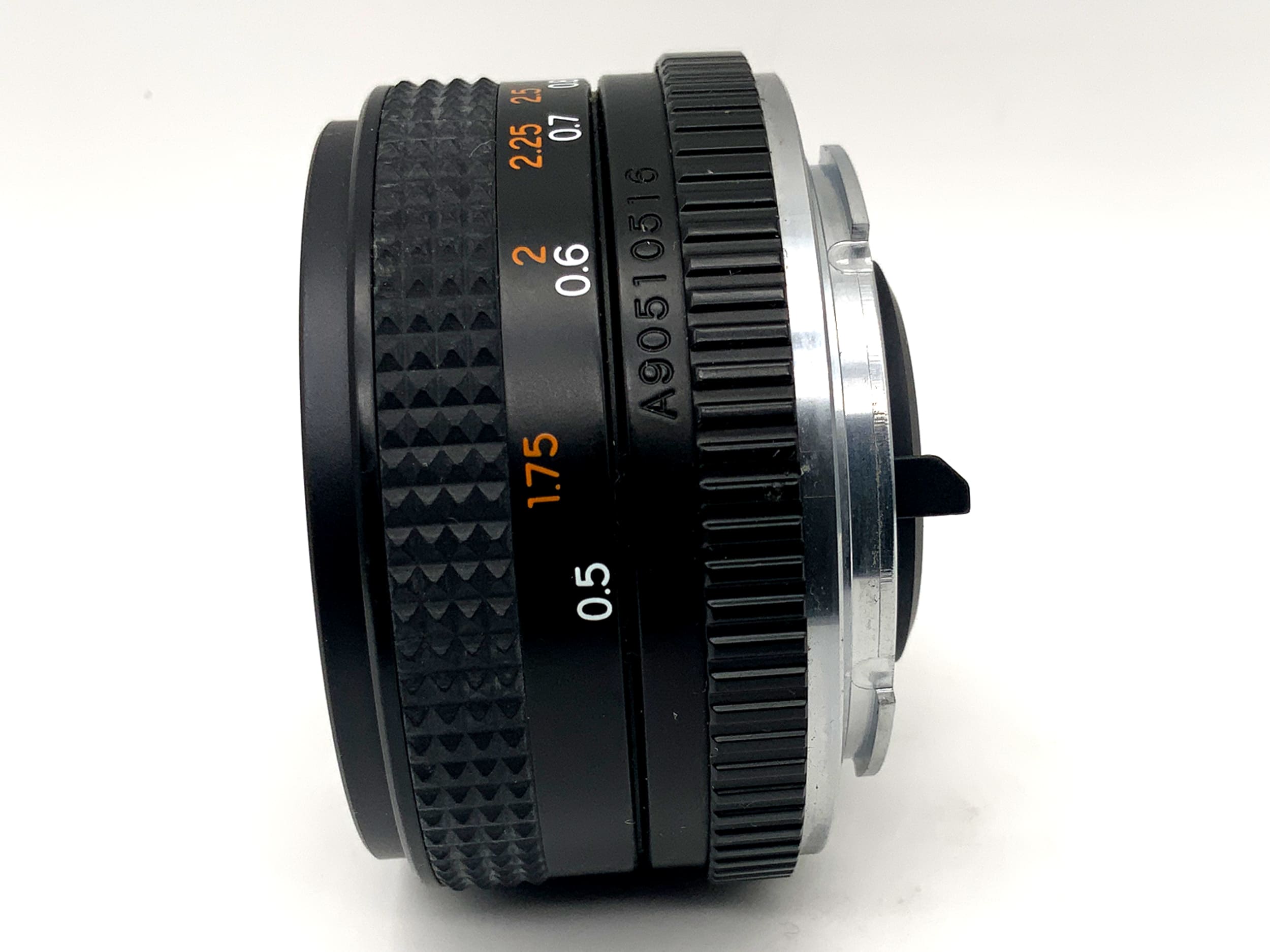 Yashica 50mm 1:2 lens DX prime lens (Yashica/Contax)