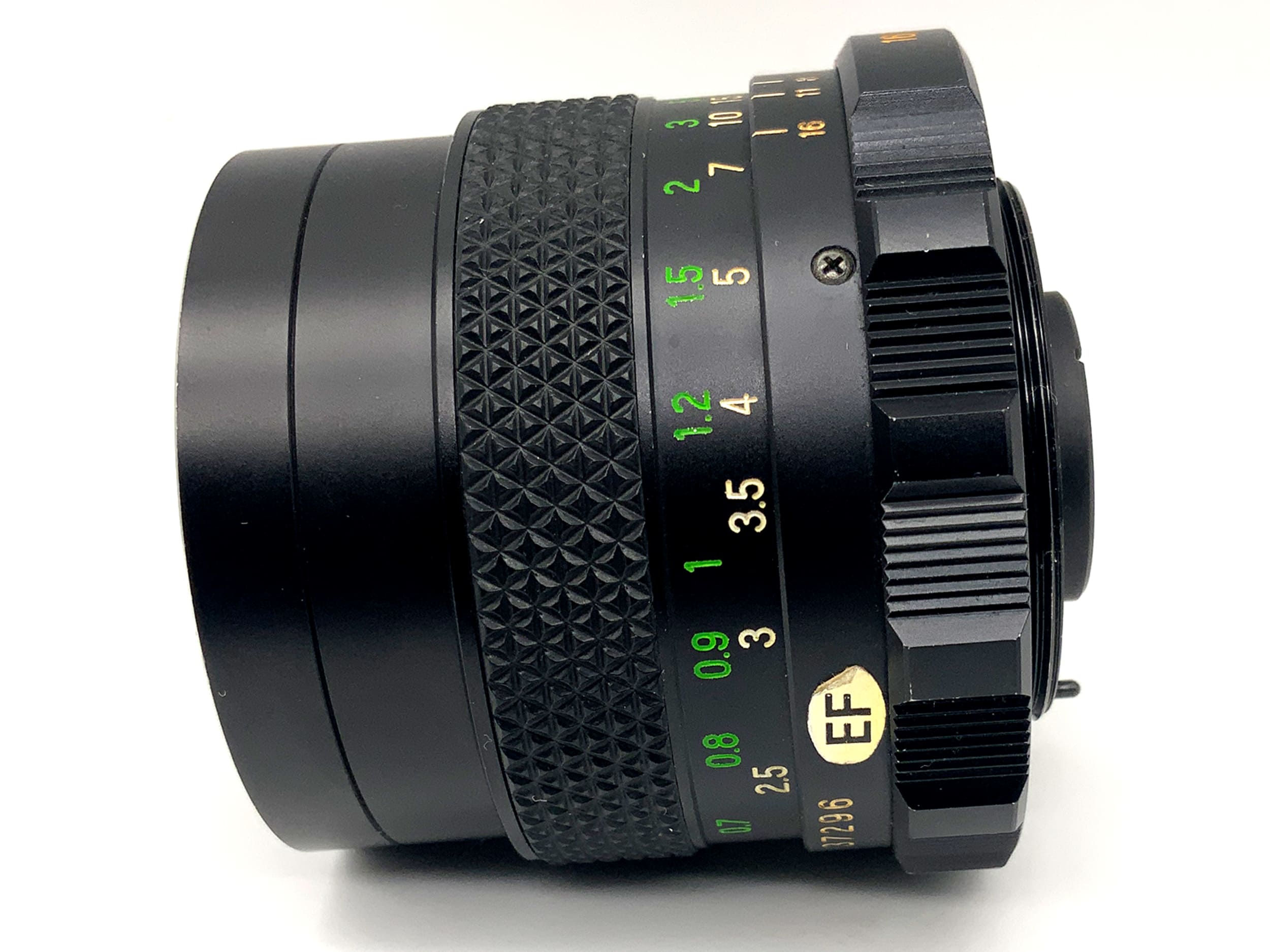 Mamiya 35mm 1:2.8 lens Sekor SX Auto prime lens (M42)