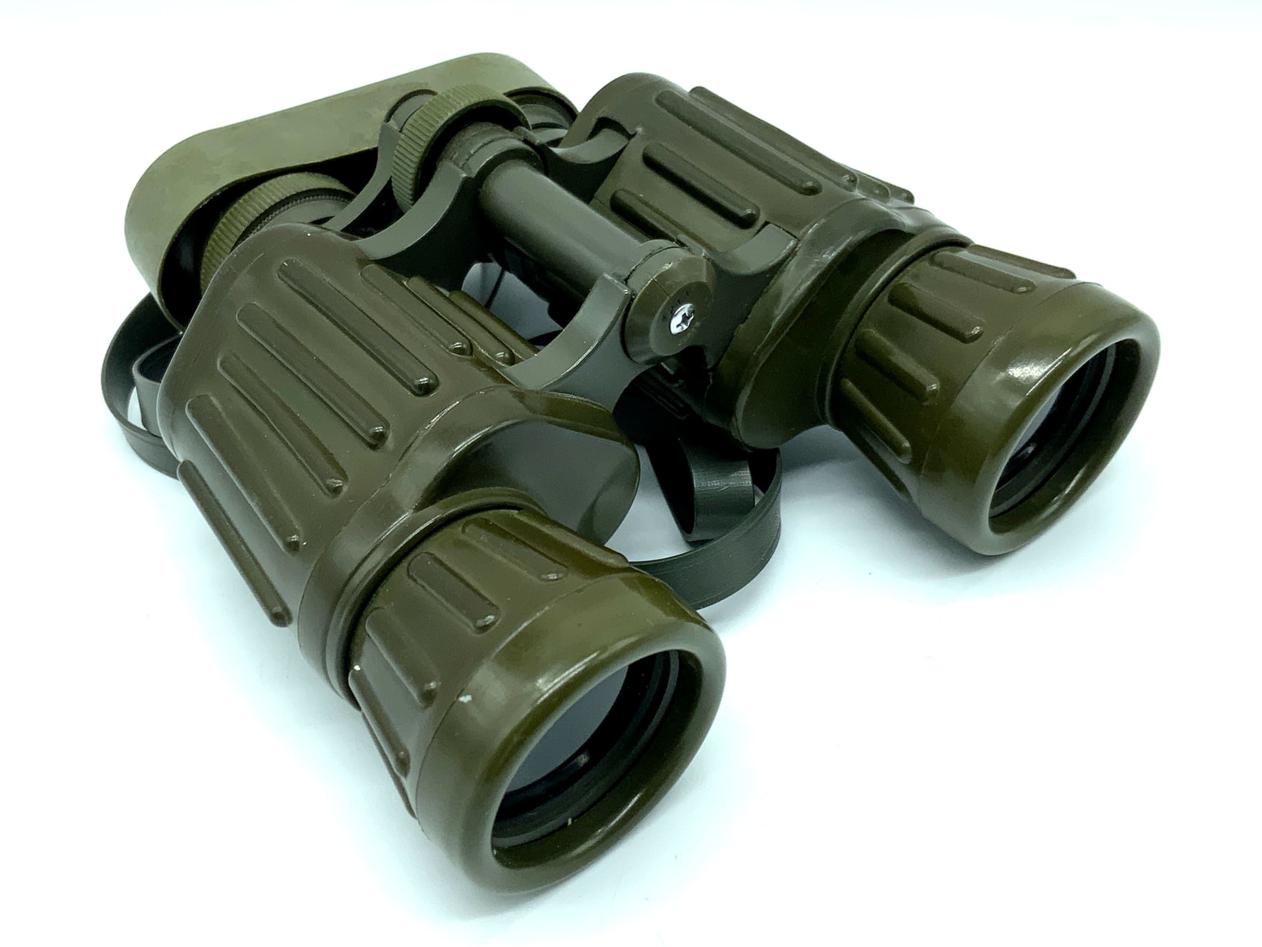 Revue wide angle 10x40 binoculars 114m/1000m prism binoculars