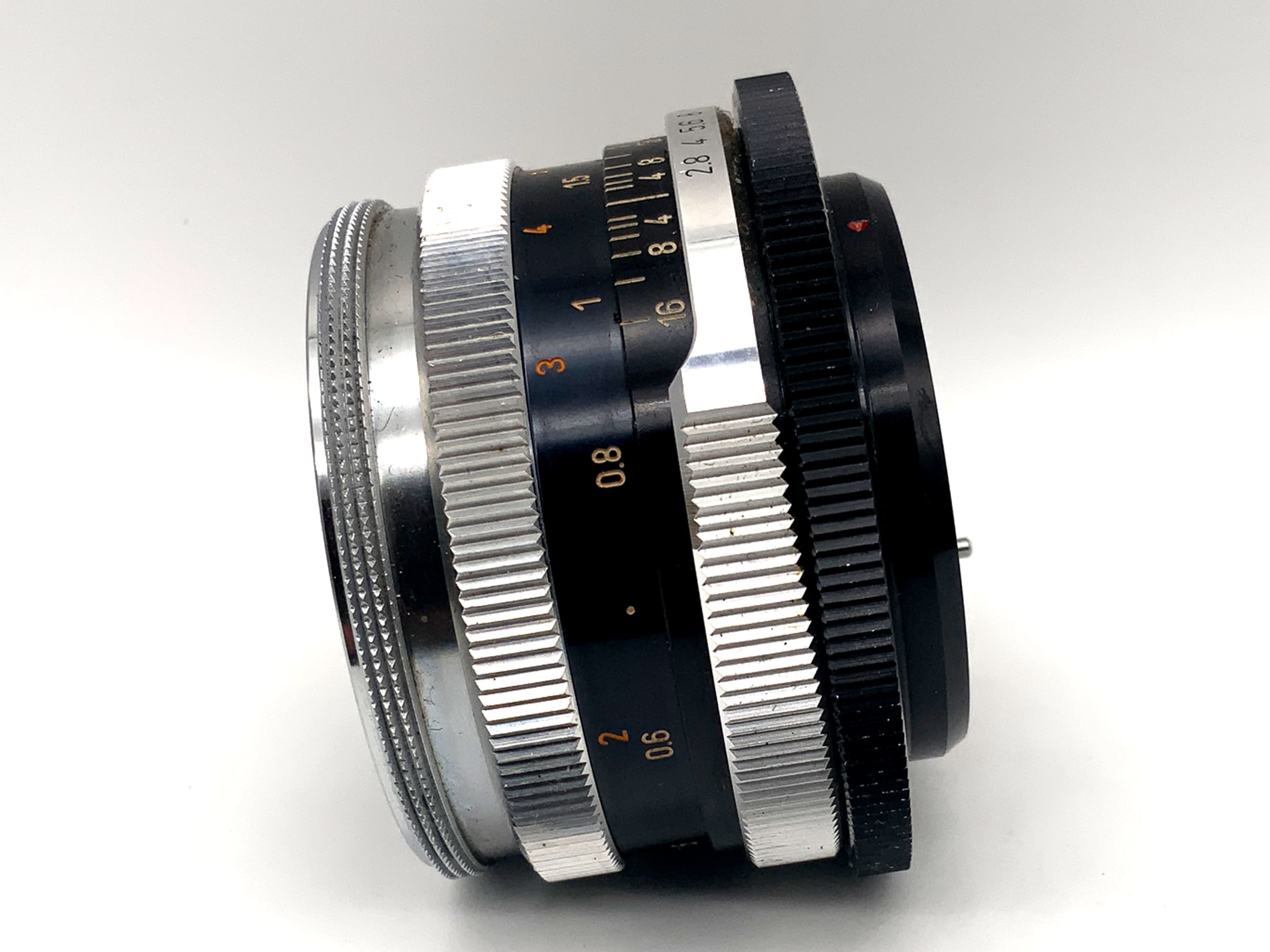 Carl Zeiss 50mm 1:2.8 Tessar prime lens (Icarex BM)