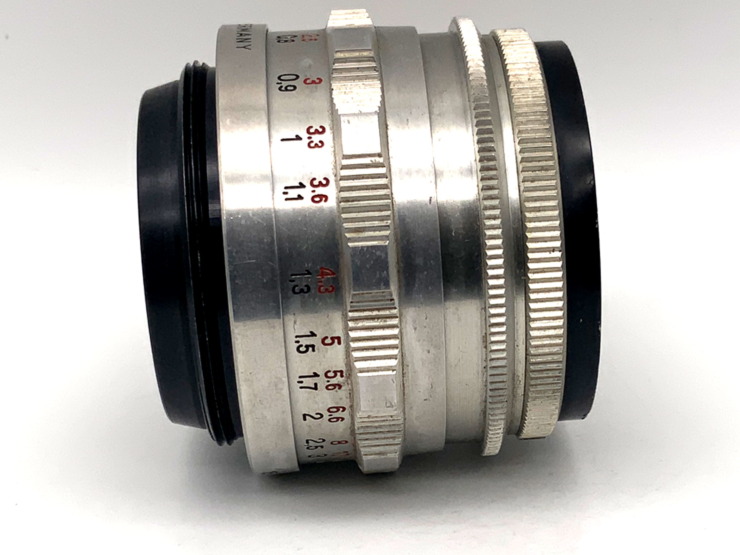 Carl Zeiss 50mm 1:3.5 lens Tessar Q1 14 Blades compact red T (M42)