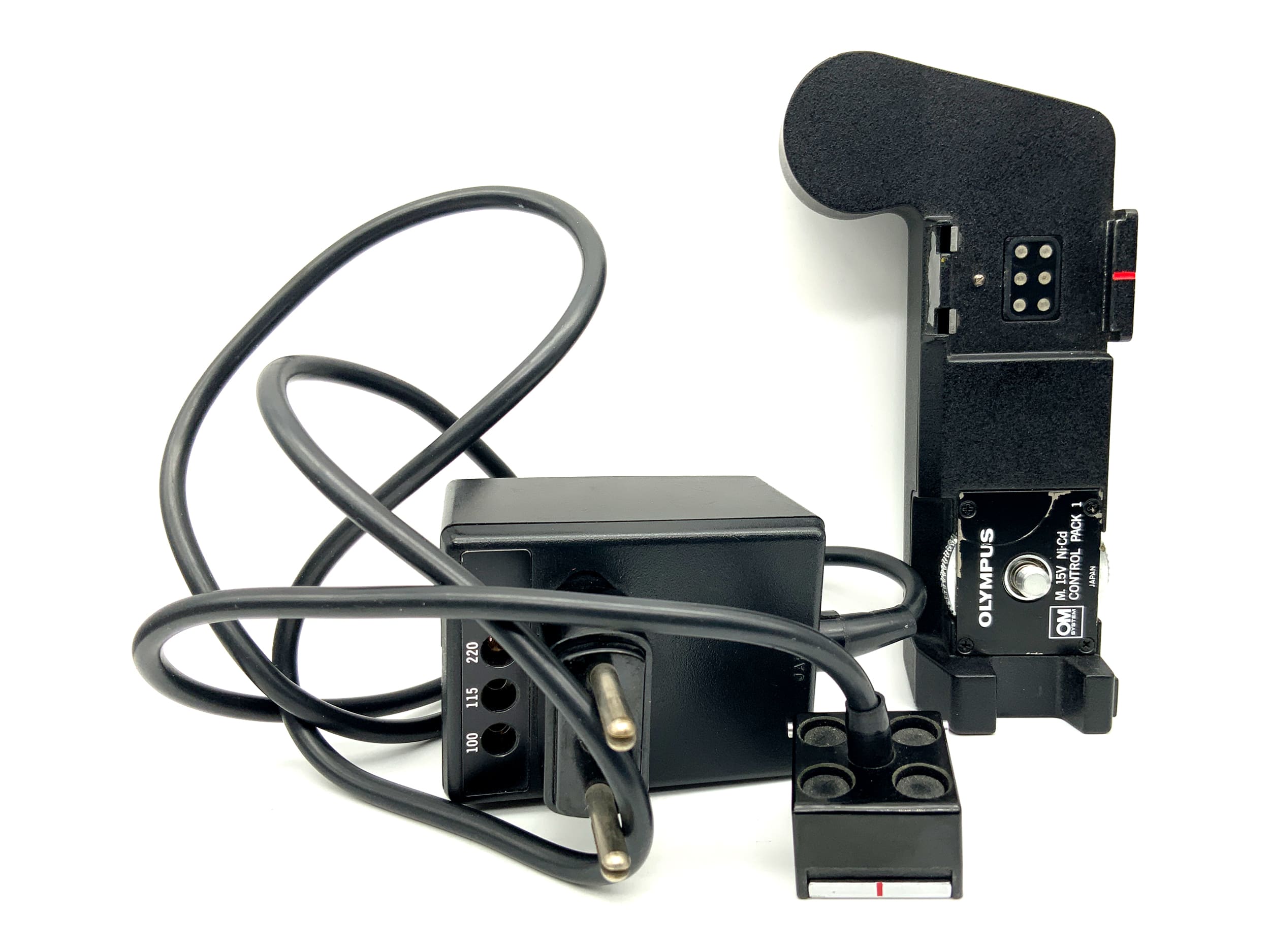 Olympus M. 15V Ni-Cd Control Pack 1 Battery Grip for Motor Drive 1 Battery Pack