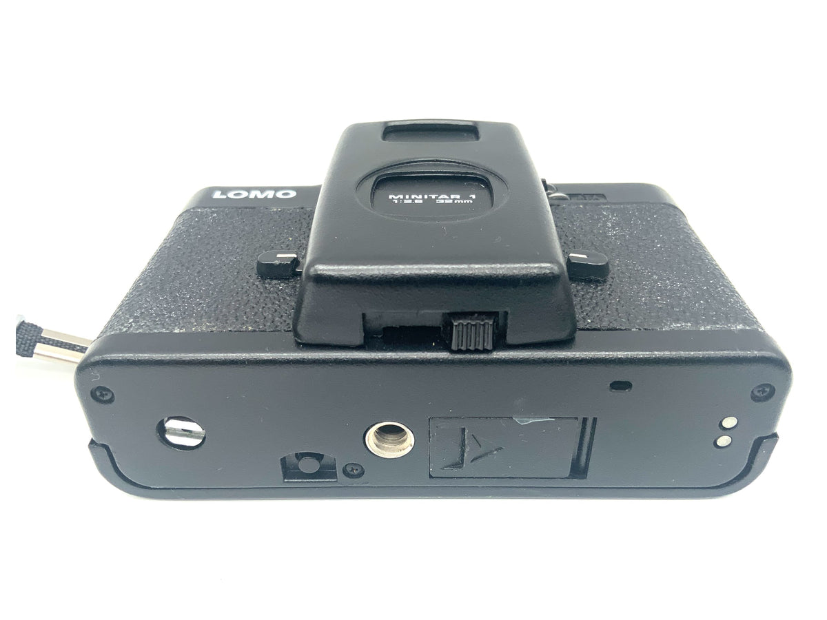 Lomo LC-A Kleinbild-Sucherkamera mit Minitar 1 32mm f/2.8