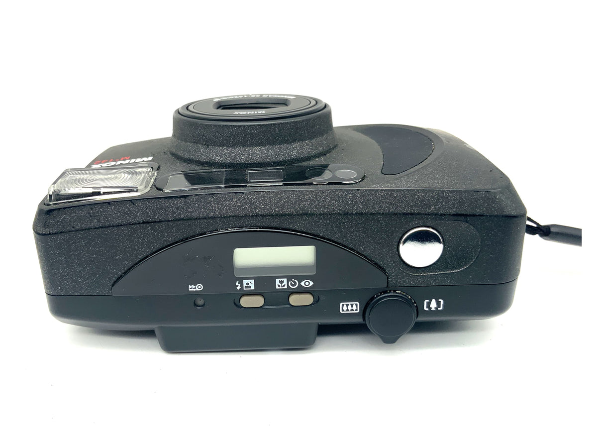Minox M*142 Point&Shoot mit Minoxar 38-142mm M* Kompaktkamera Analogkamera